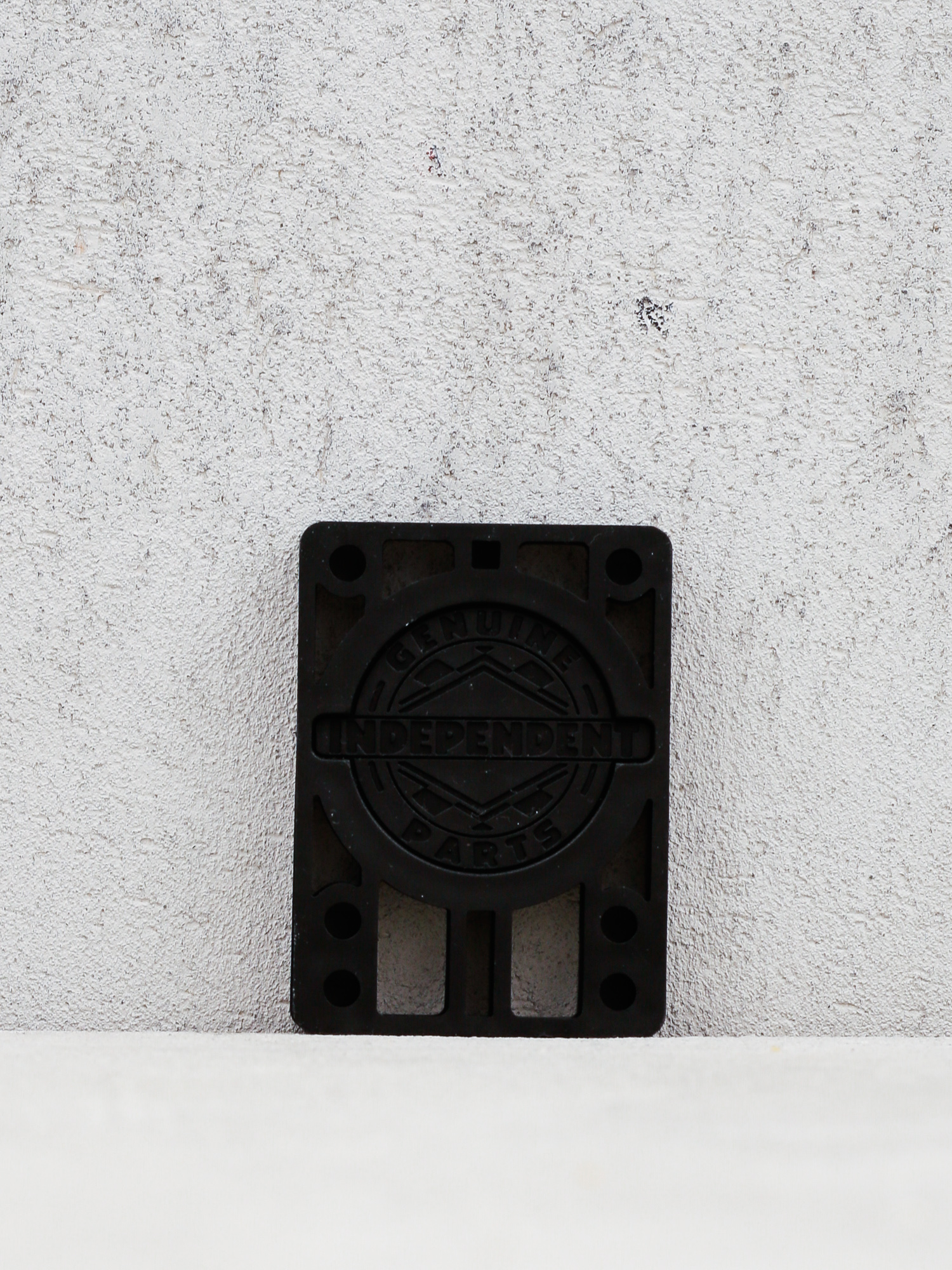 Independent Genuine Parts Risers Alátétek (black)