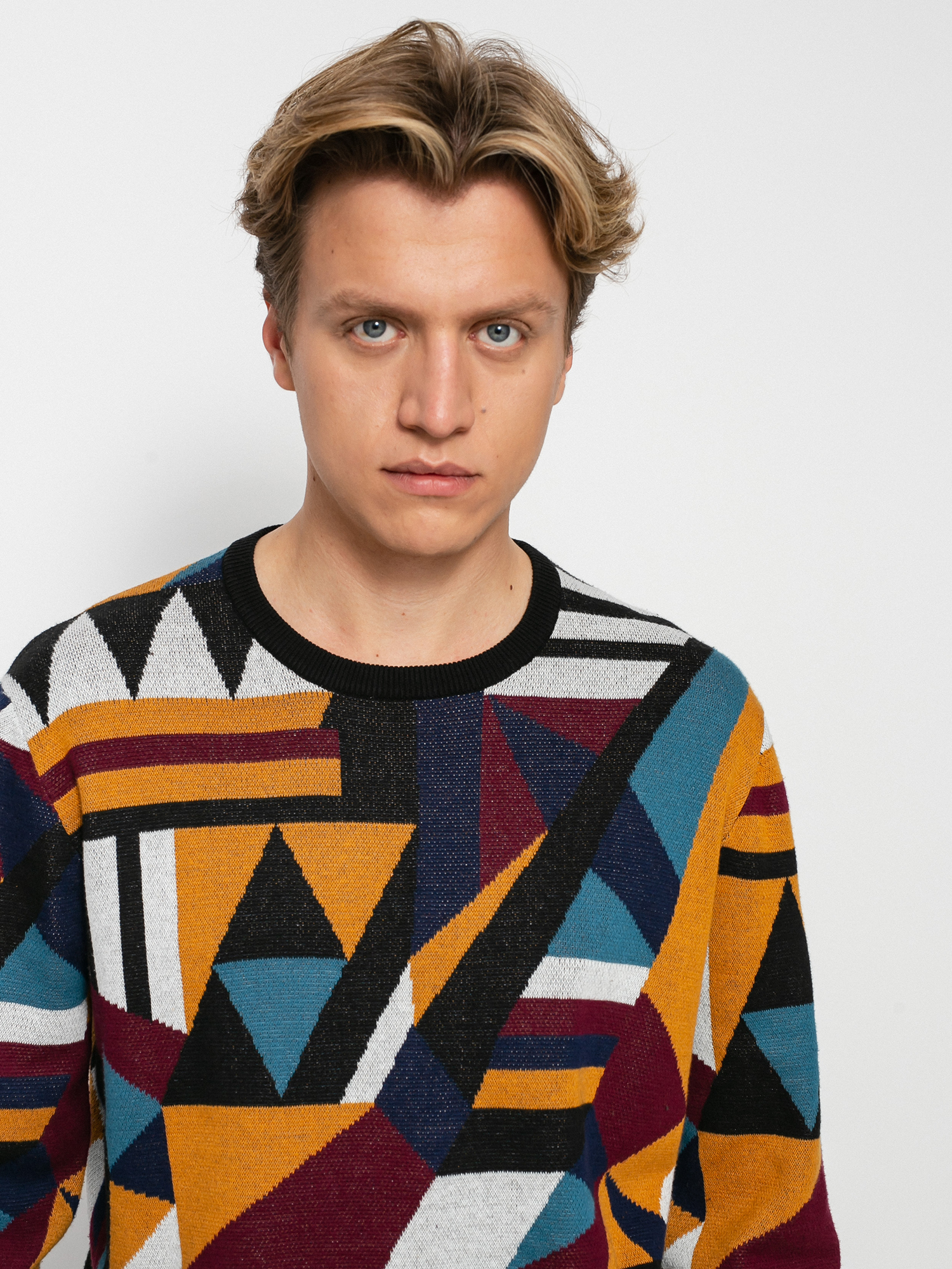 Iriedaily Shufflemania Pulóver (cara black)