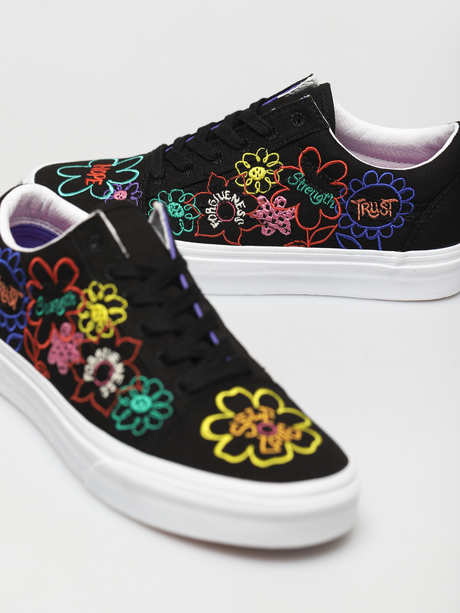 Vans Old Skool Cipők Wmn (cultivate care/garden/true white)