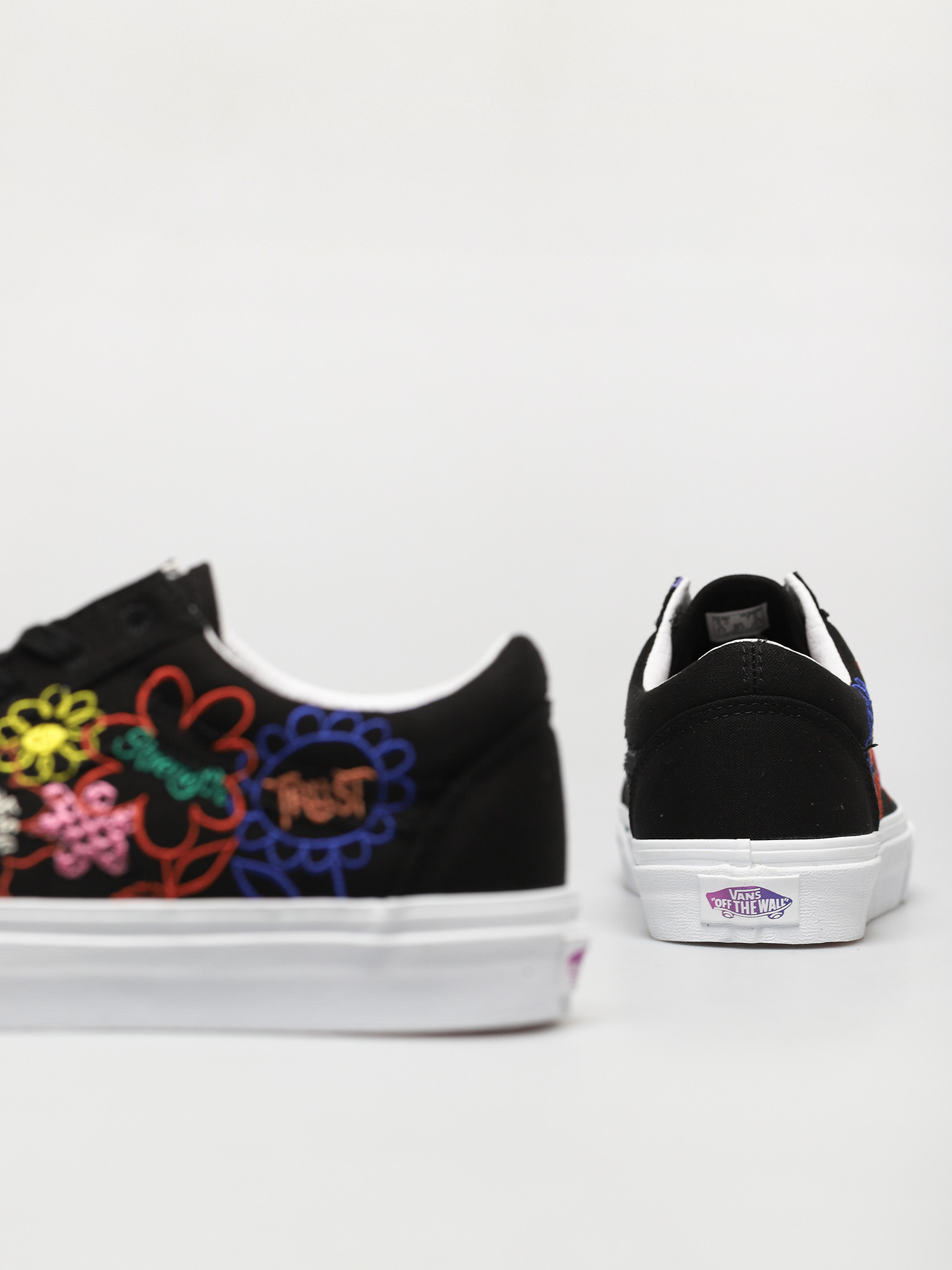 Vans Old Skool Cipők Wmn (cultivate care/garden/true white)