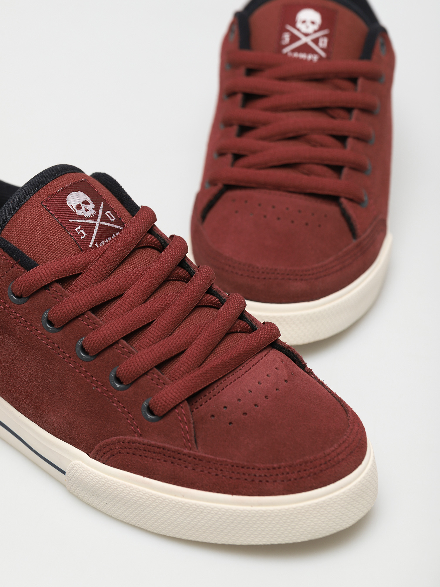 Circa Al 50 Cipők (brick/navy/off white)