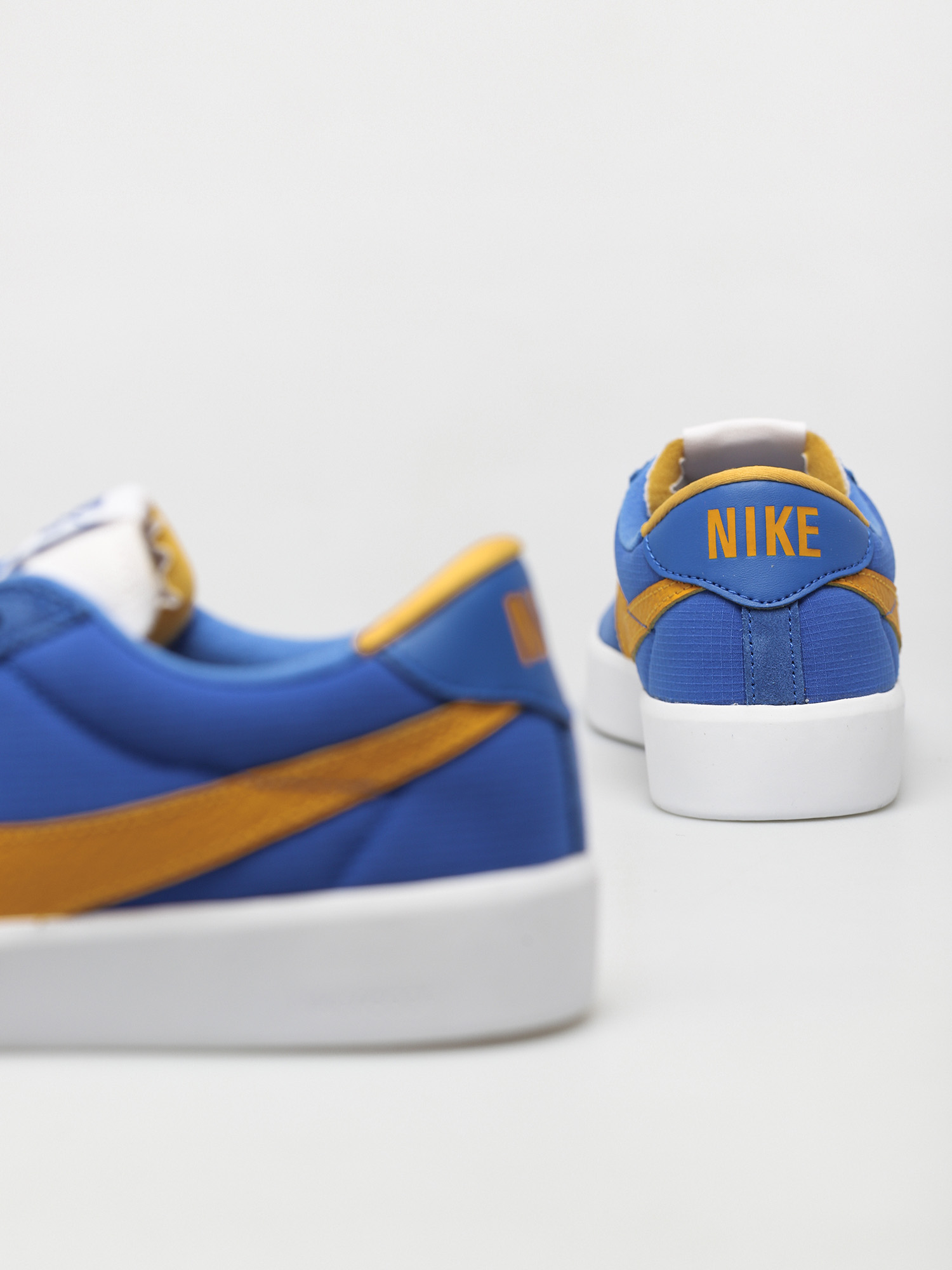 Nike SB Bruin React Cipők (game royal/university gold game royal)
