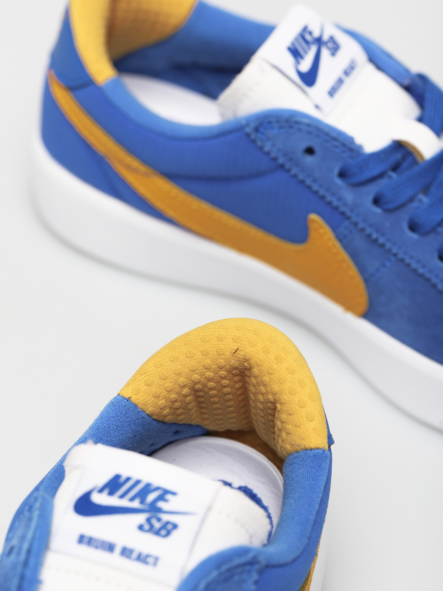 Nike SB Bruin React Cipők (game royal/university gold game royal)