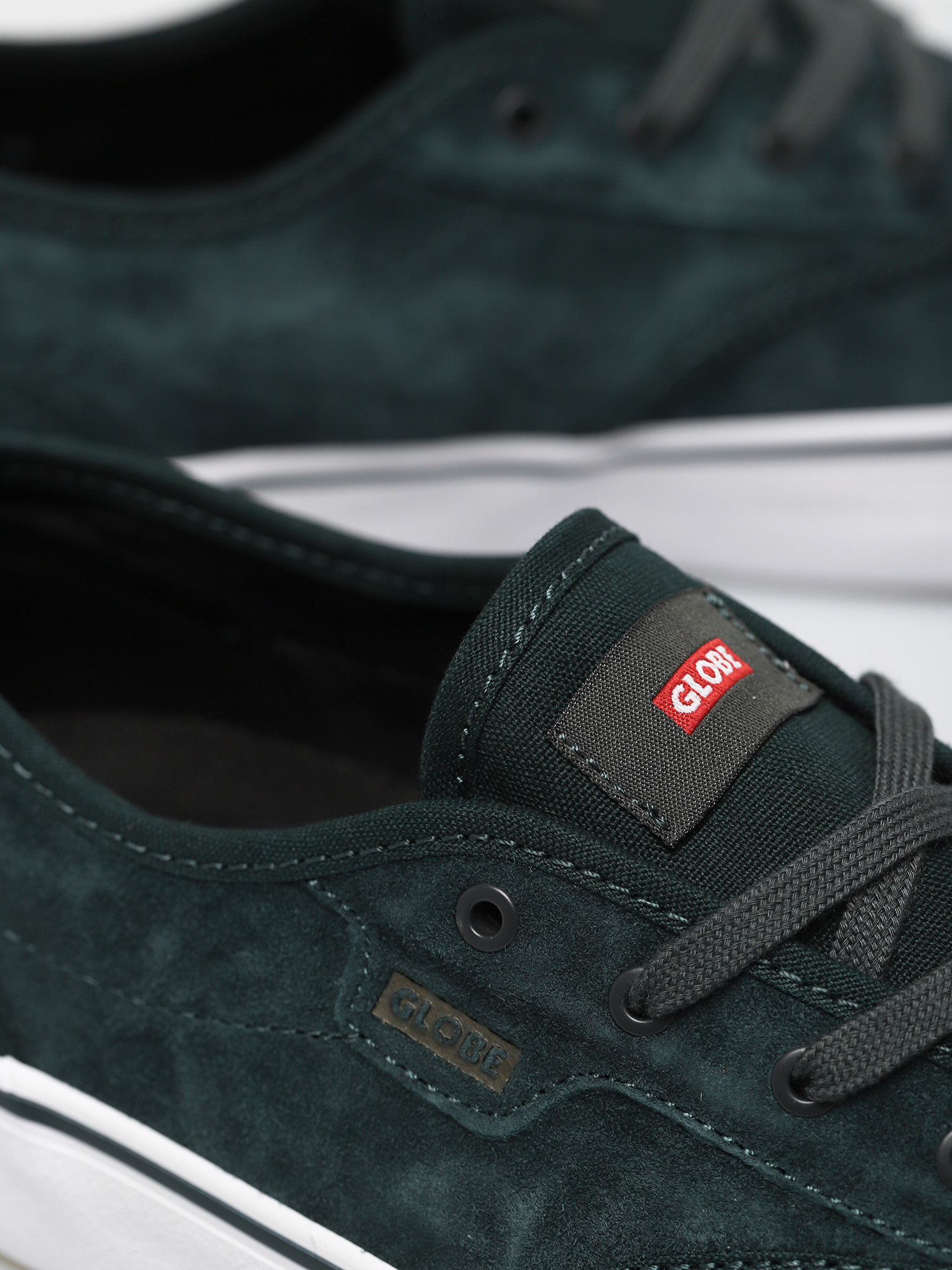 Globe Motley II Cipők (scarab/white)