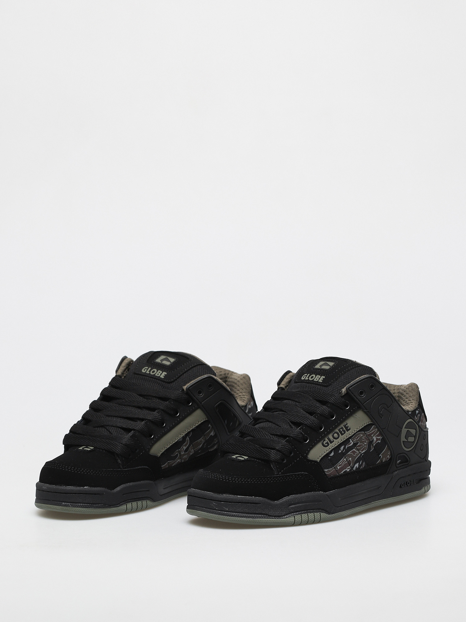 Globe Tilt Cipők (black/tiger camo)