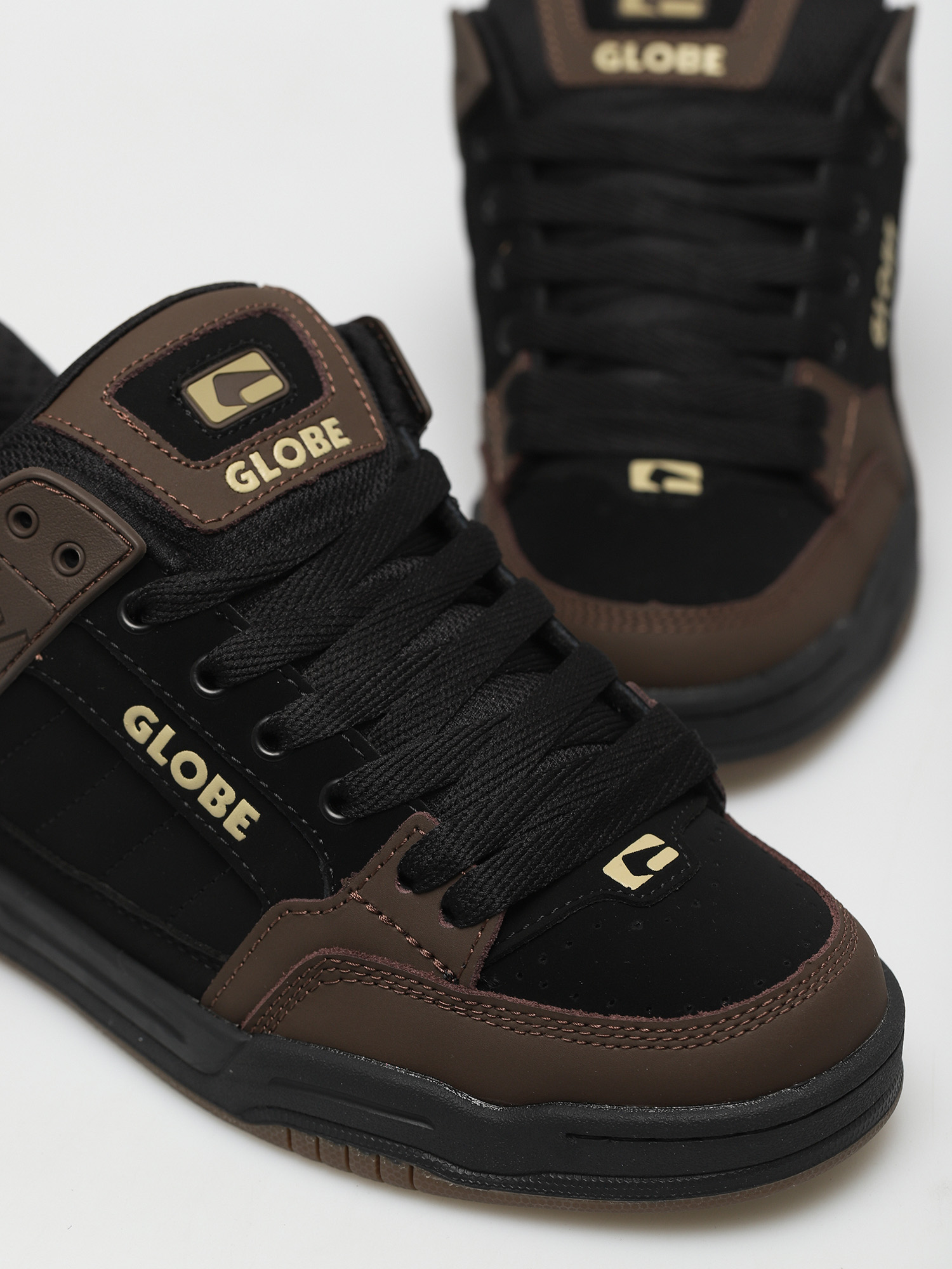 Globe Tilt Cipők (black/brown)