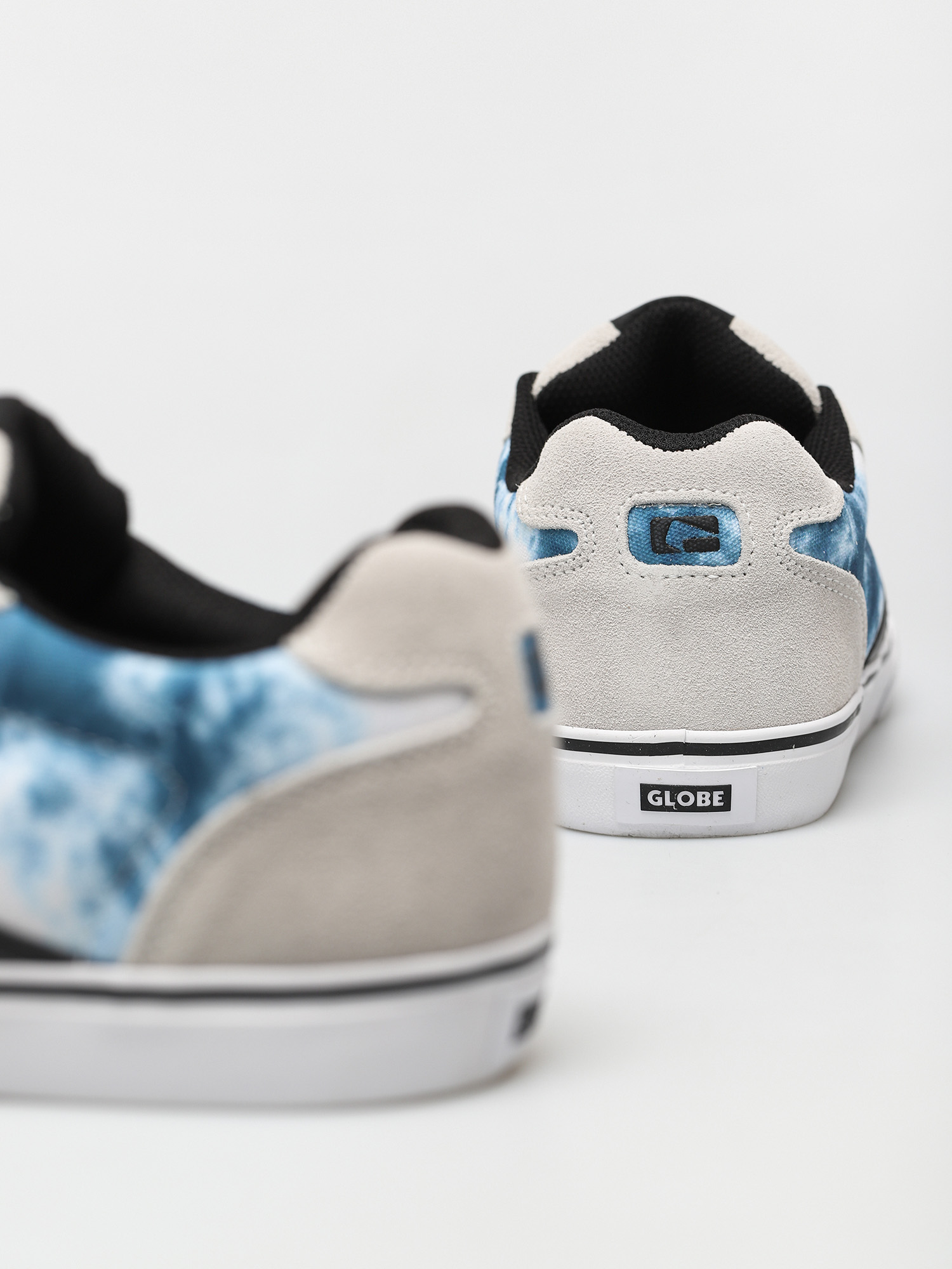 Globe Encore 2 Cipők (blizzard tie dye)