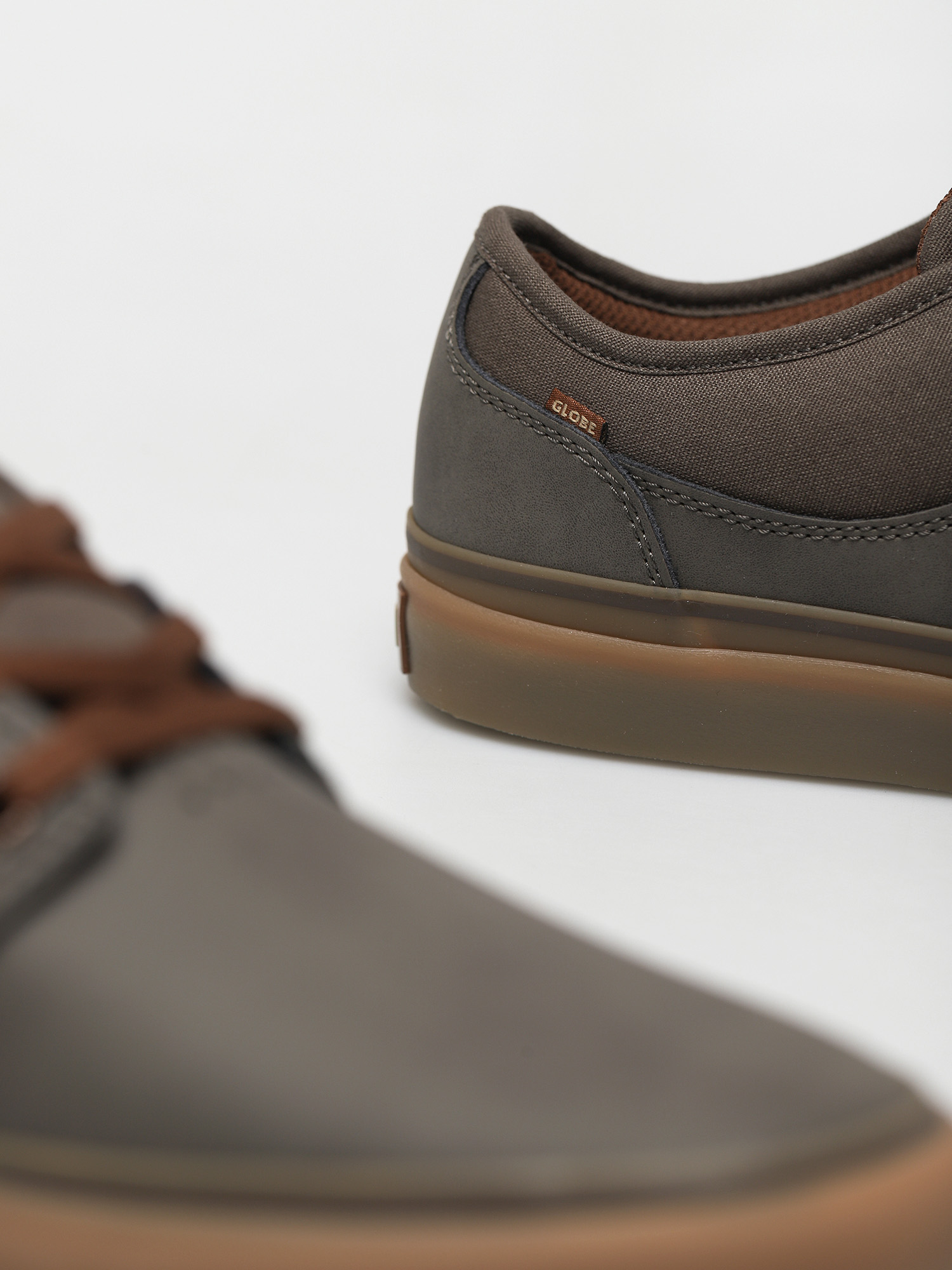 Globe Mahalo Cipők (brown/gum/action)