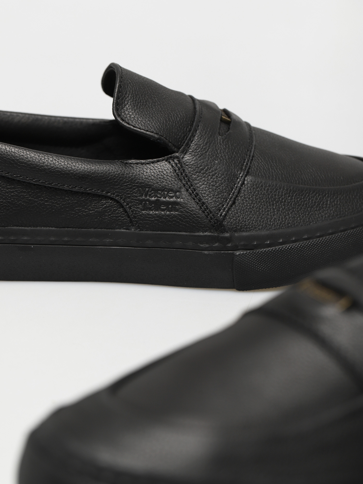 Globe Liaizon Cipők (black/wasted talent)