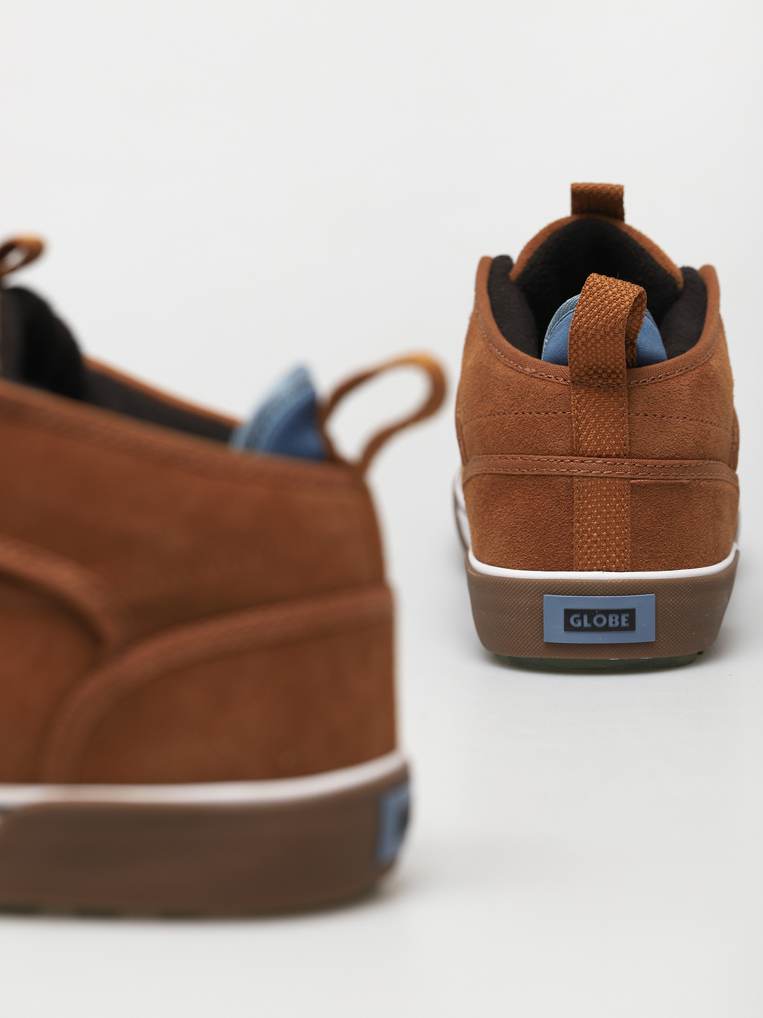 Globe Motley Mid Cipők (caramello/summit)