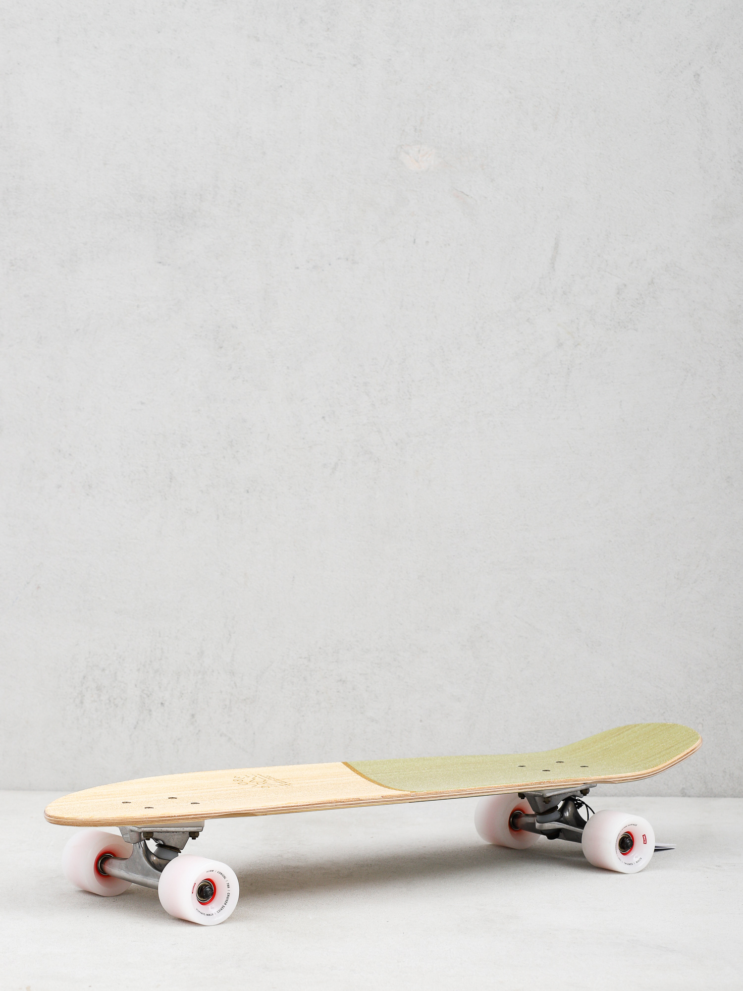 Globe Big Blazer Cruiser (bamboo/olive)