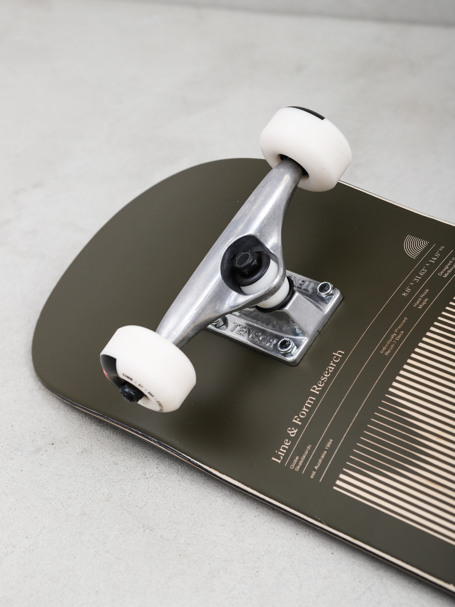 Globe G1 Lineform Komplett gördeszka (olive)