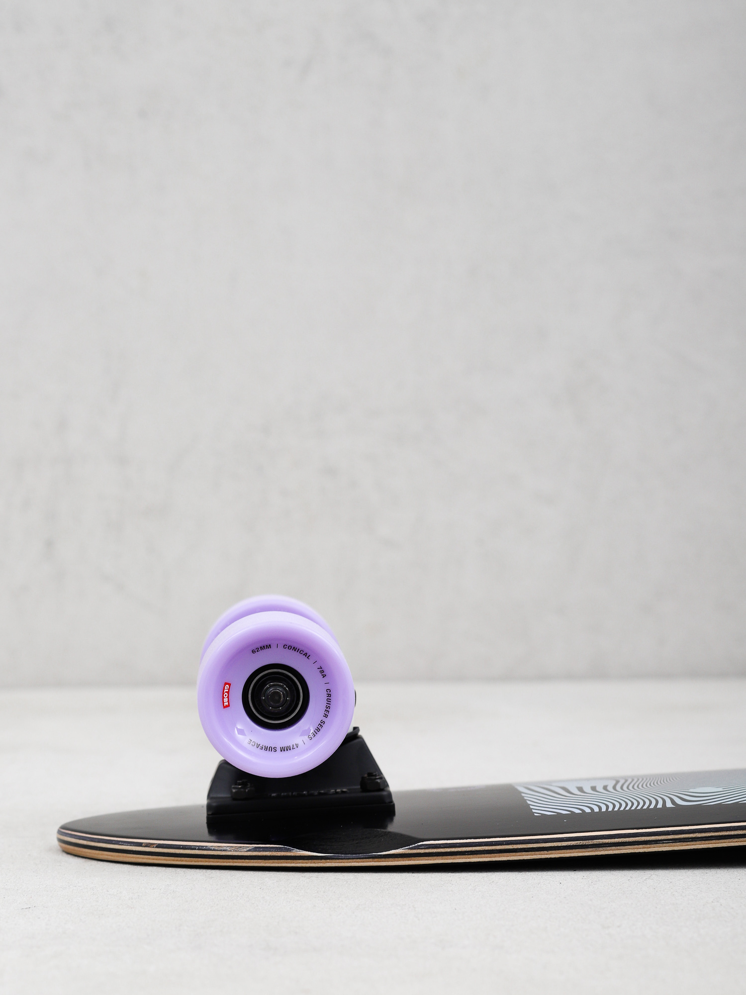 Globe Blazer Cruiser (black/purple)