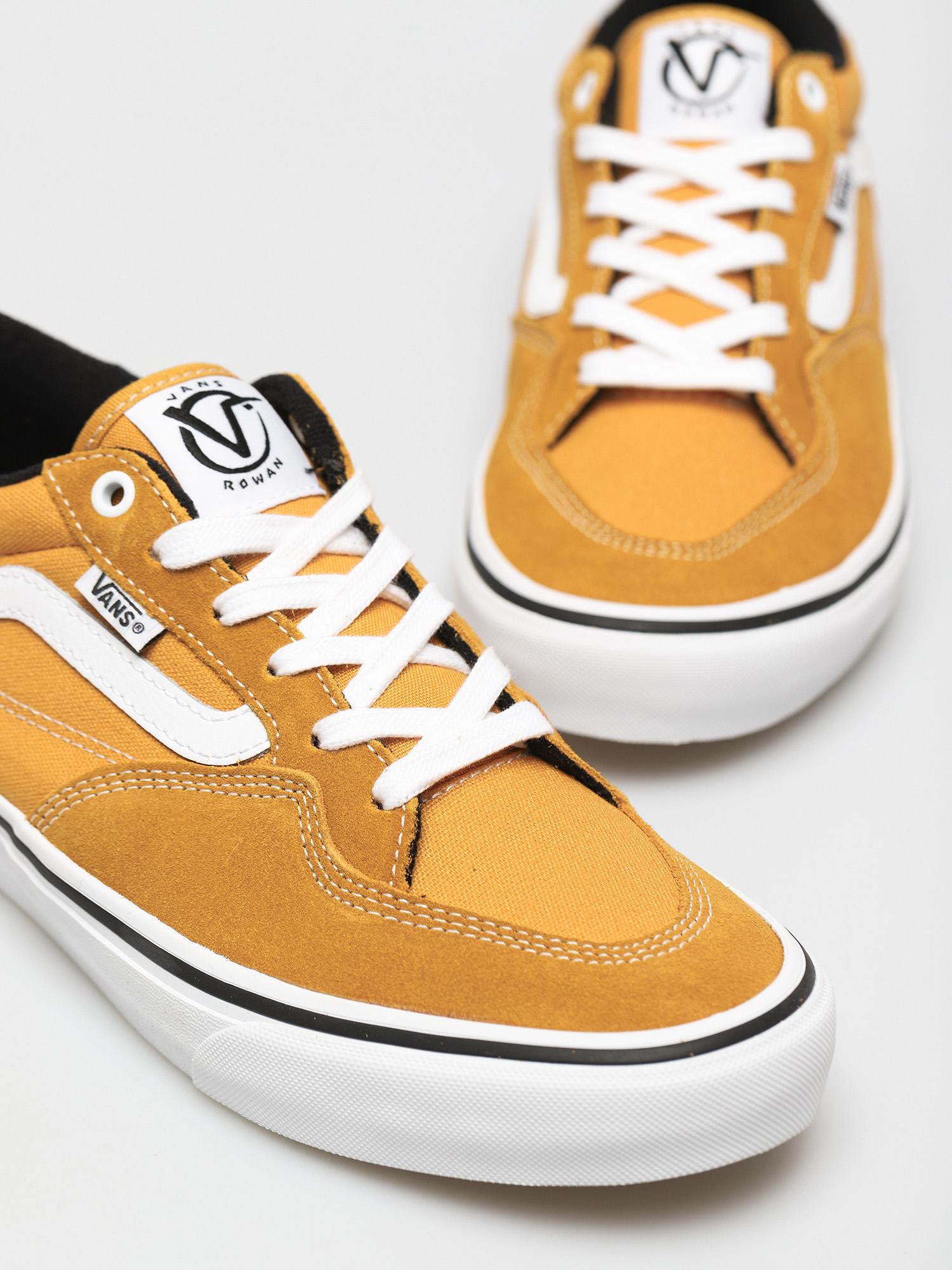 Vans Rowan Cipők (golden glow)
