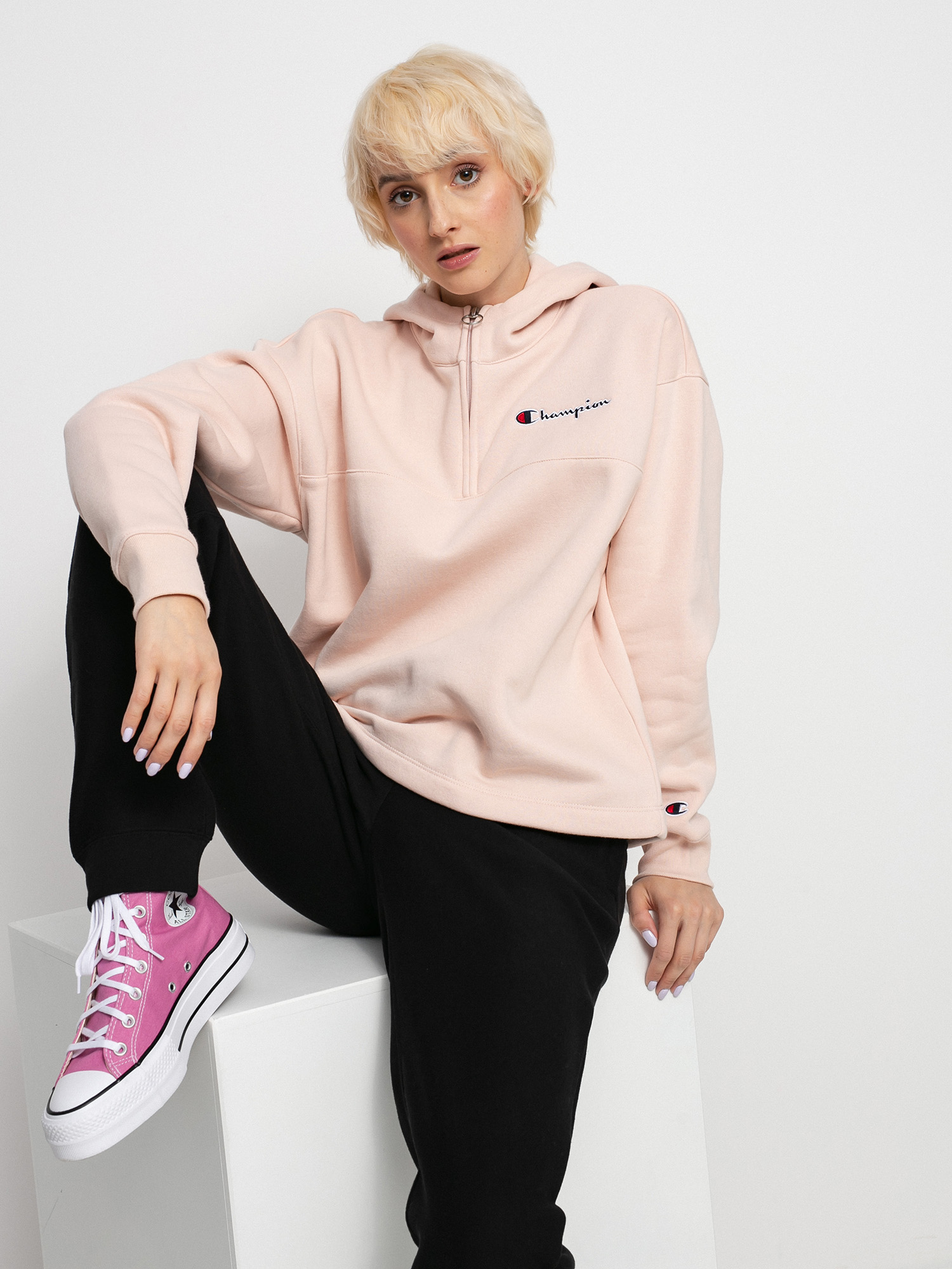 Champion Sweatshirt HD 114463 Kapucnis pulóver Wmn (sfp)