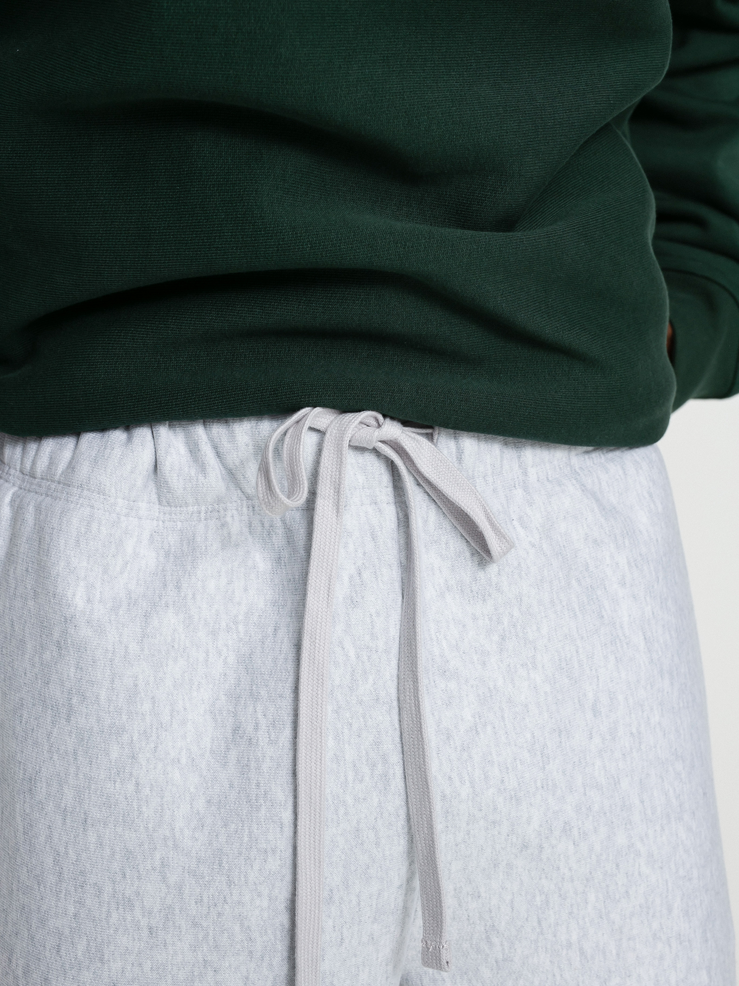 Carhartt WIP American Script Jogging Kisnadrág (ash heather)