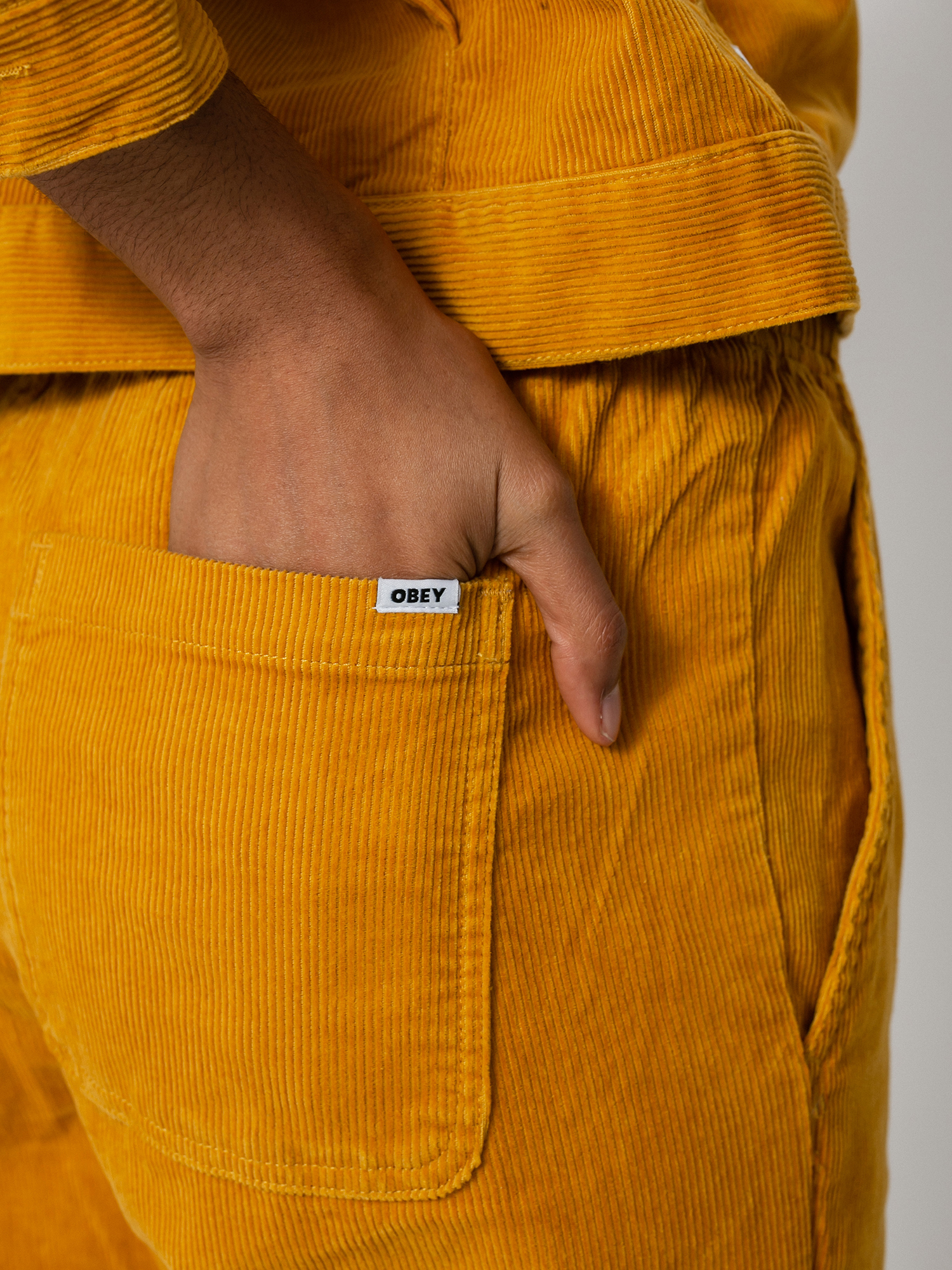 OBEY Loma Corduroy Kisnadrág Wmn (gold)