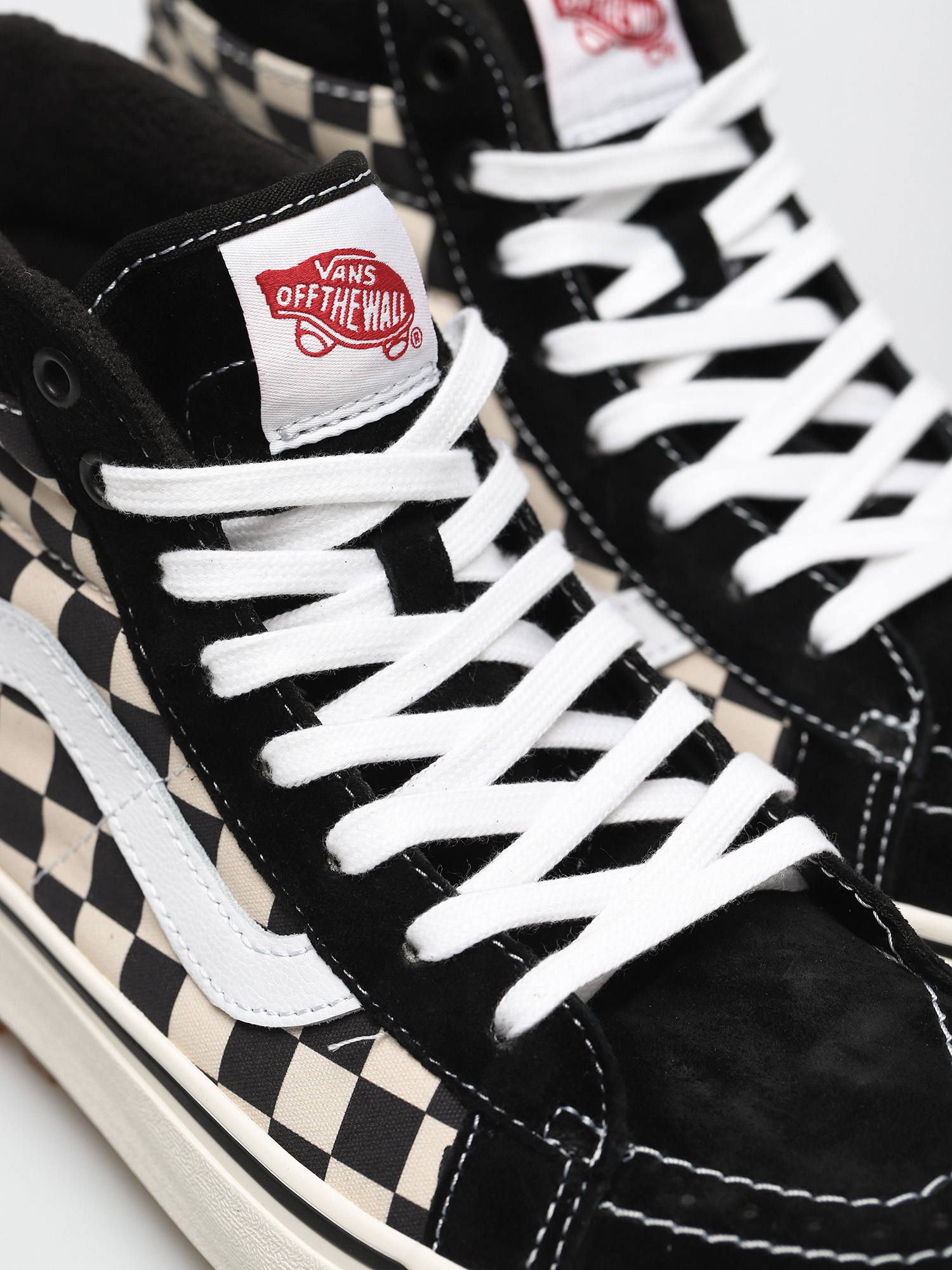 Vans Sk8 Hi MTE 1 Cipők (black/white/checkerboard)