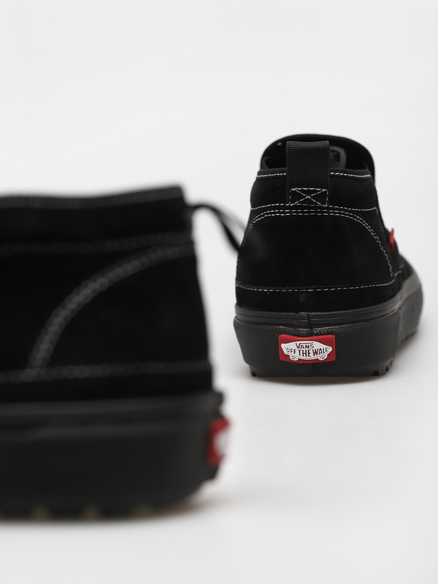 Vans Mid Slip MTE 1 Cipők (black/black/suede)