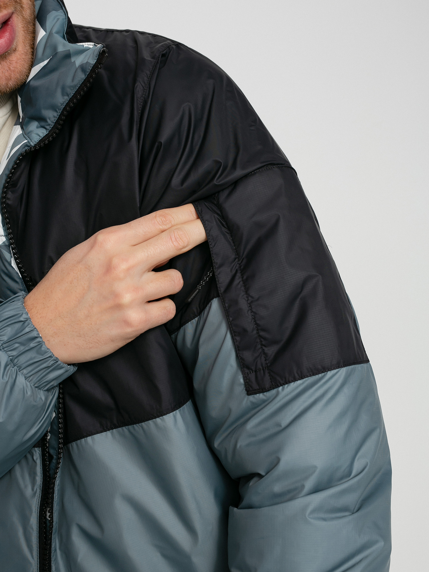 Helly Hansen Active Reversible Aop Dzseki (trooper)