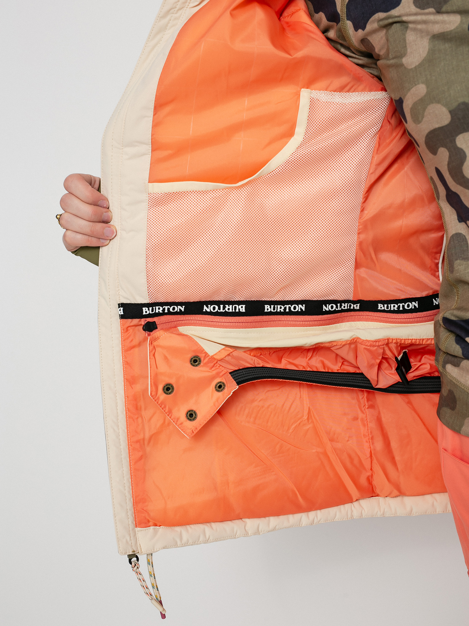 Női Burton Keelan Snowboard dzseki (creme brulee/martini olive terra camo)