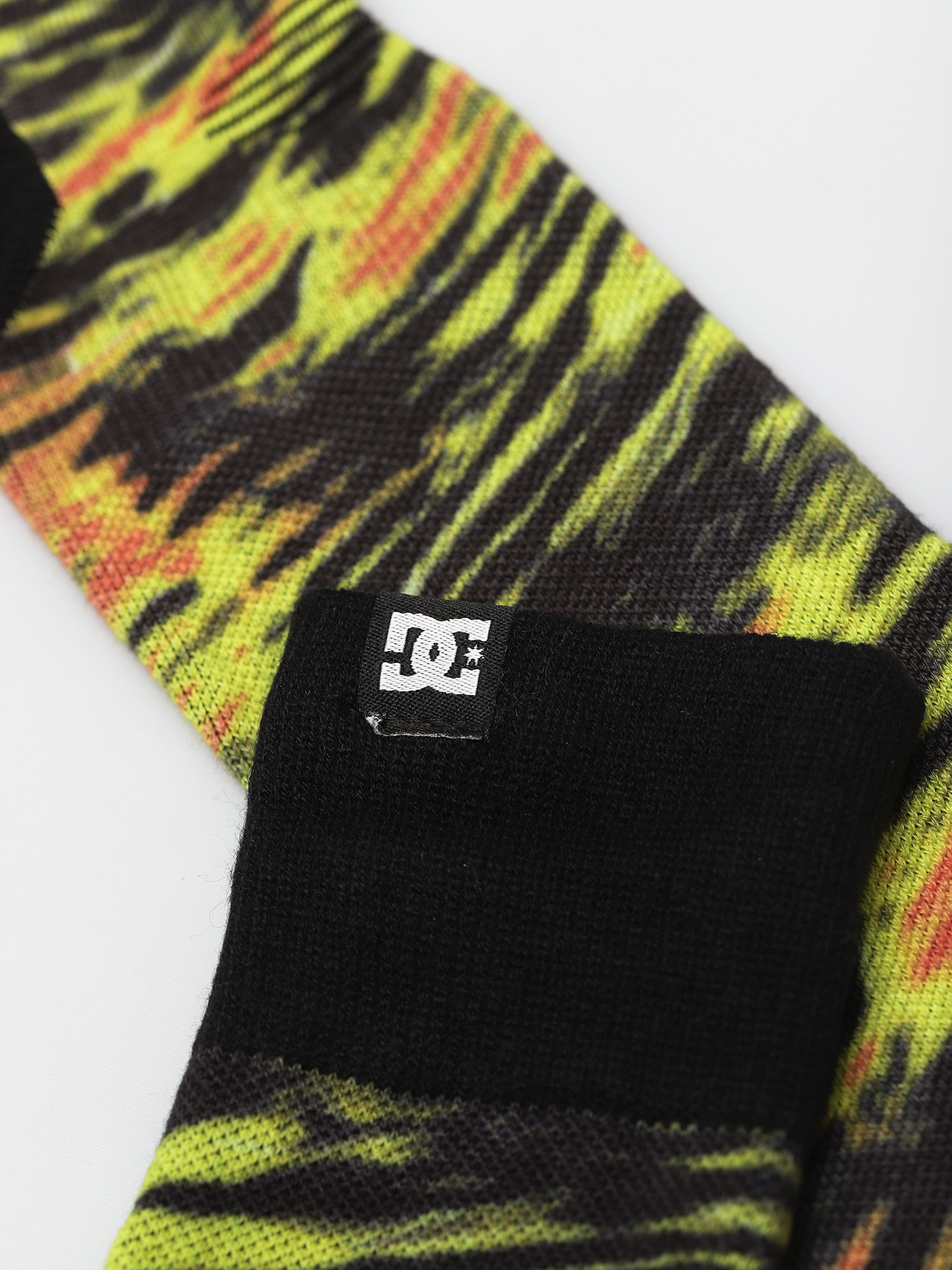 DC Summit Zokni (angled tie dye sulphur spring)