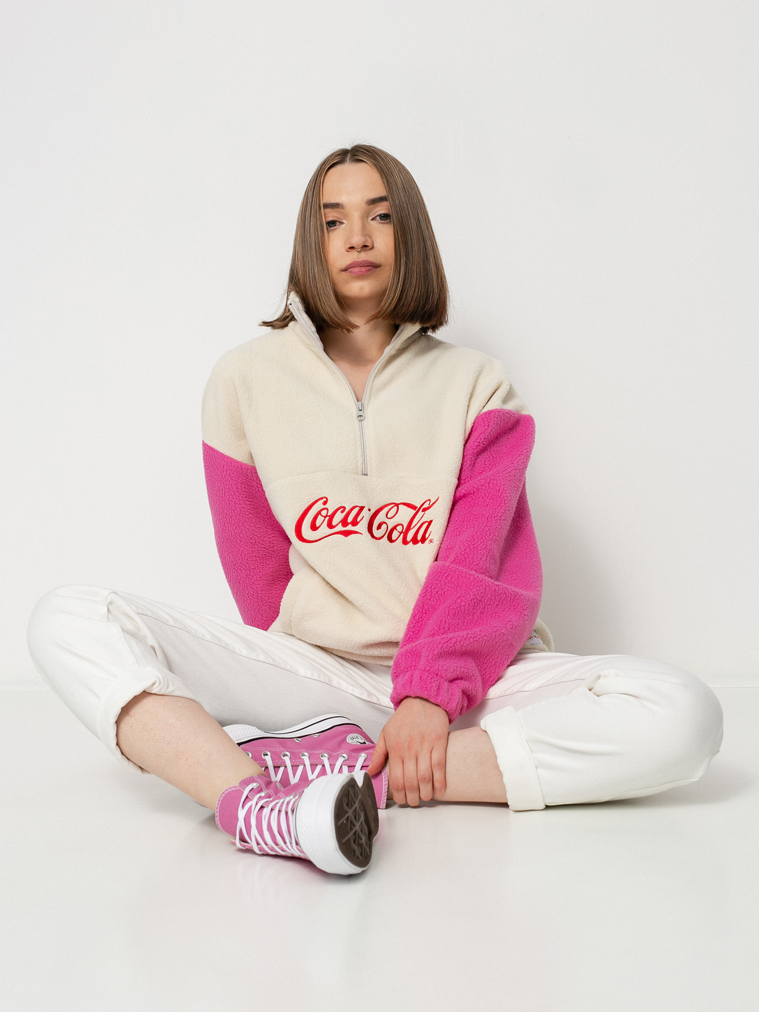Local Heroes Coca Cola Zip Up Pulóver Wmn (beige/pink)