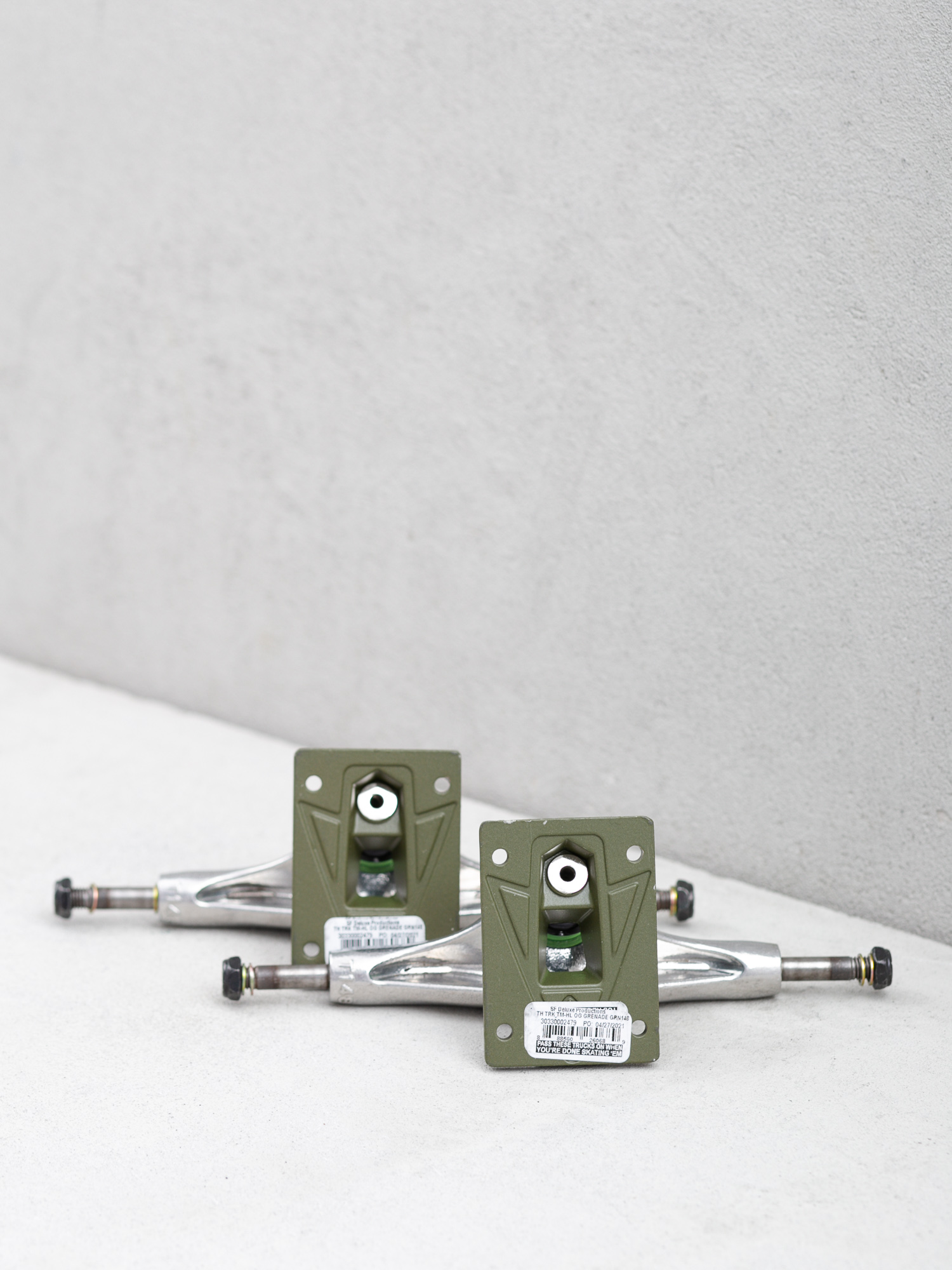 Thunder Og Grenade HL Gördeszka felfüggesztés (silver/military green)