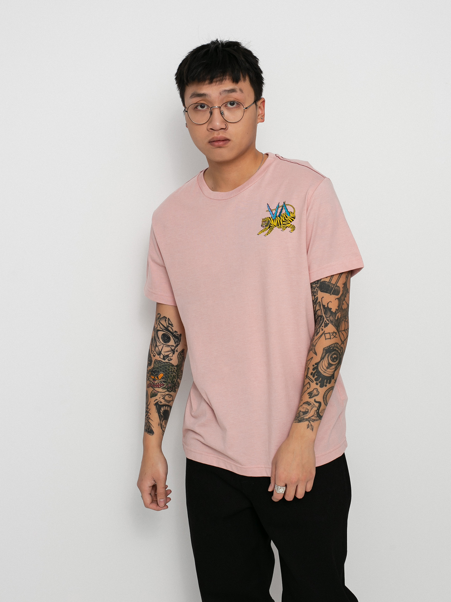 RVCA Ml Tiger póló (pale mauve)