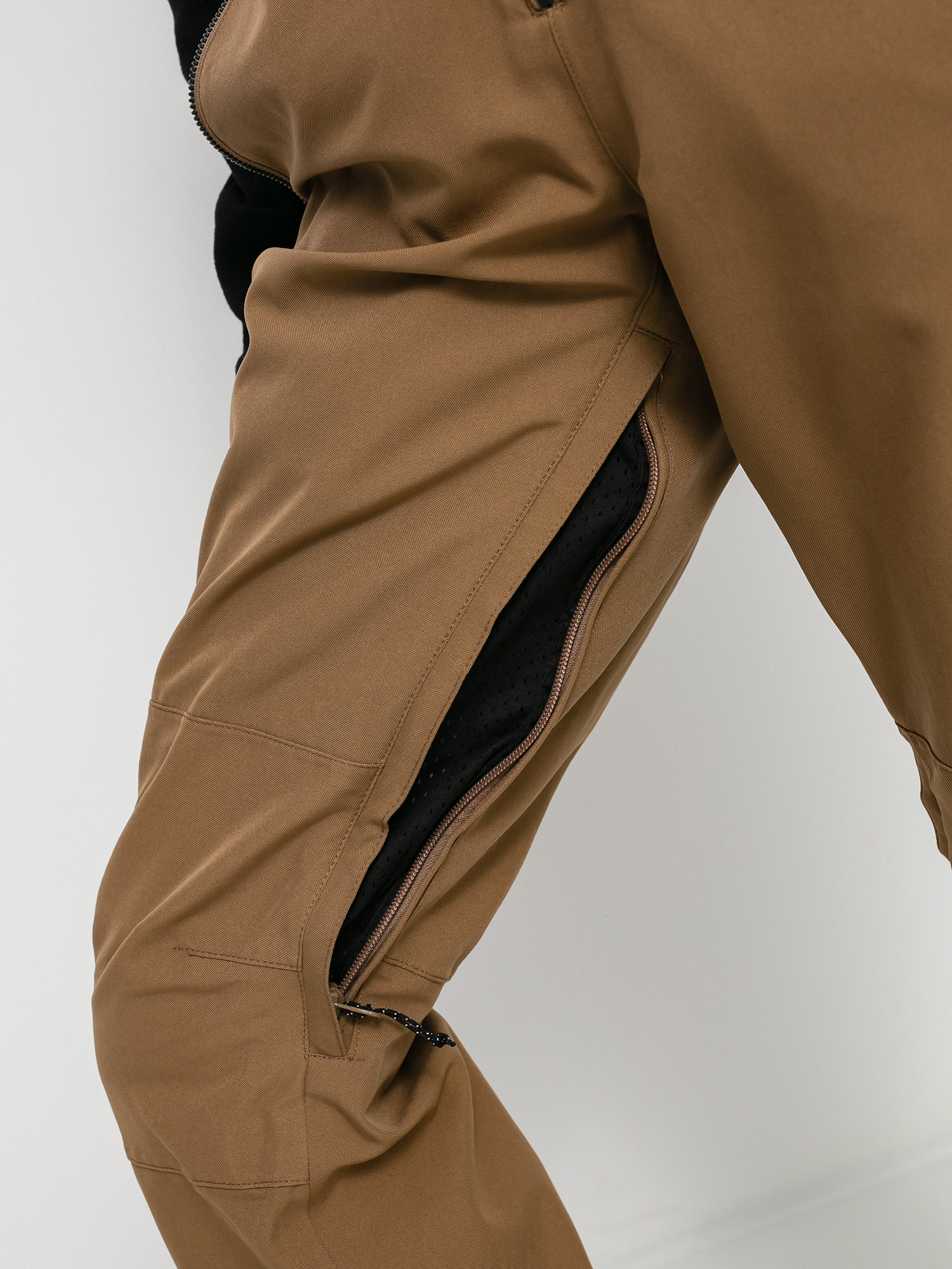 Női Volcom Swift Bib Overall Snowboard nadrág (coffee)