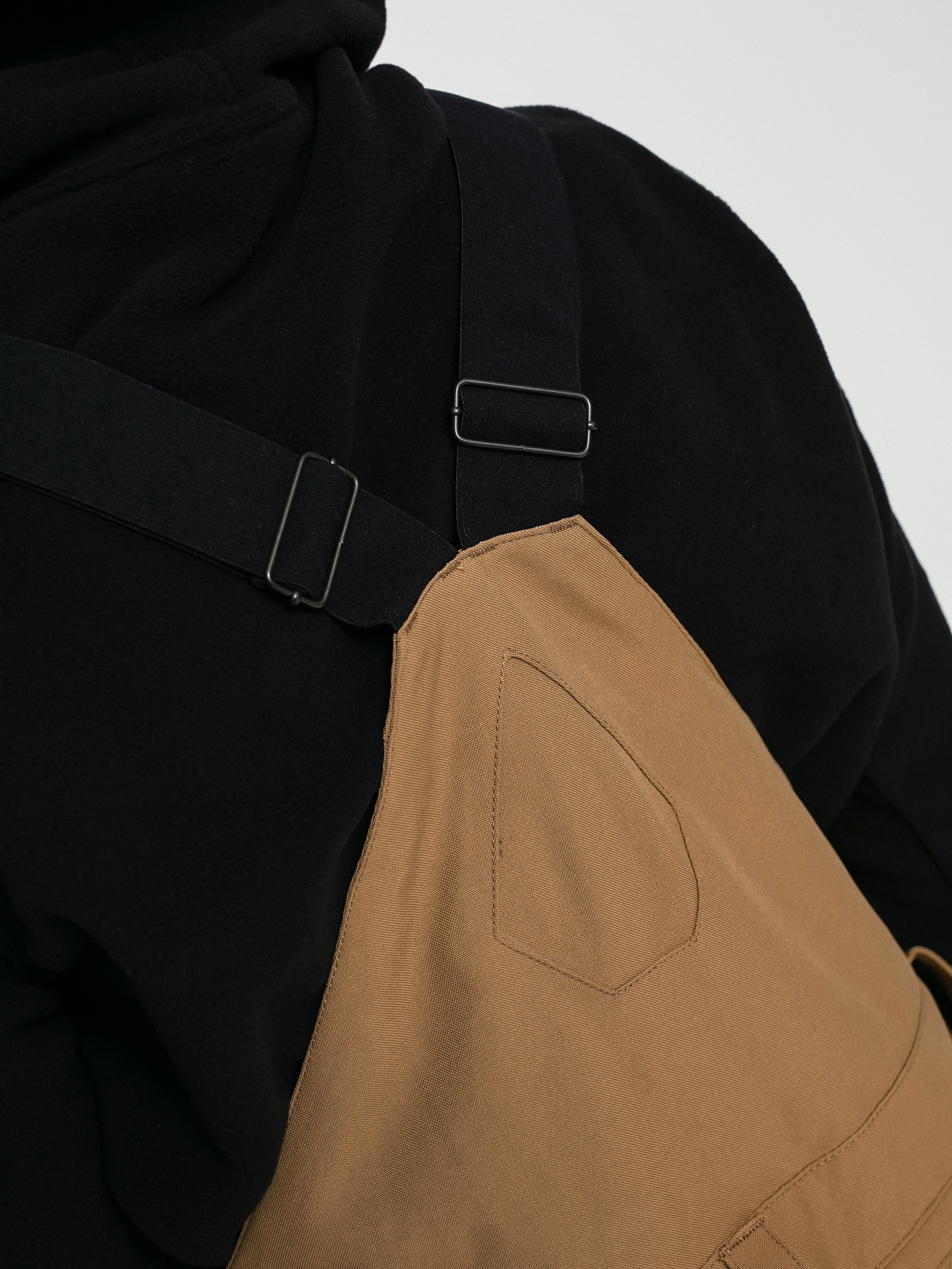 Női Volcom Swift Bib Overall Snowboard nadrág (coffee)