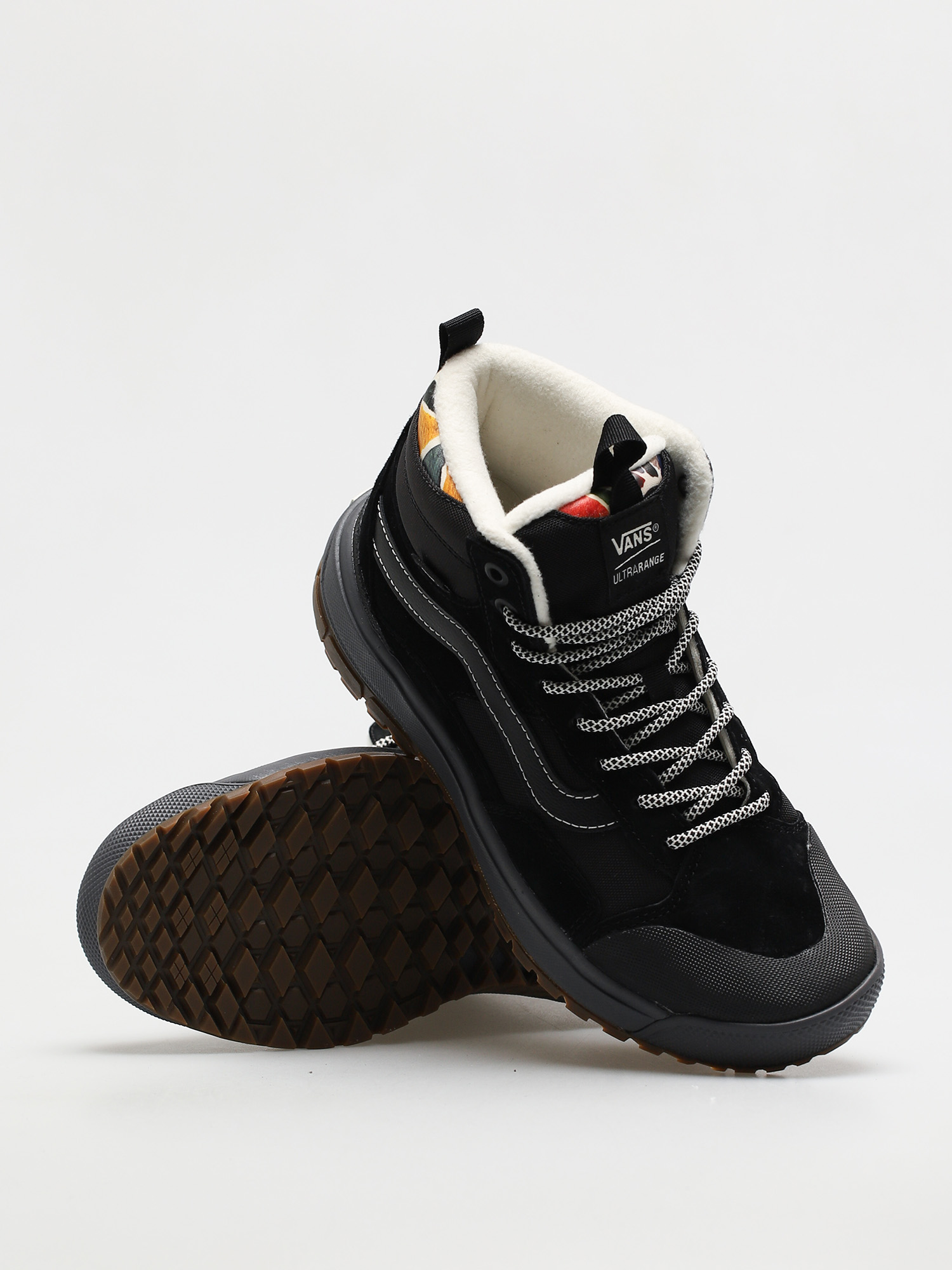 Vans X Hanna Scott Ultrarange Exo Hi MTE 1 Cipők (multi/black)