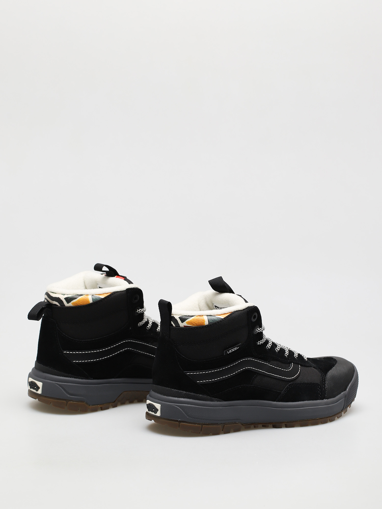 Vans X Hanna Scott Ultrarange Exo Hi MTE 1 Cipők (multi/black)
