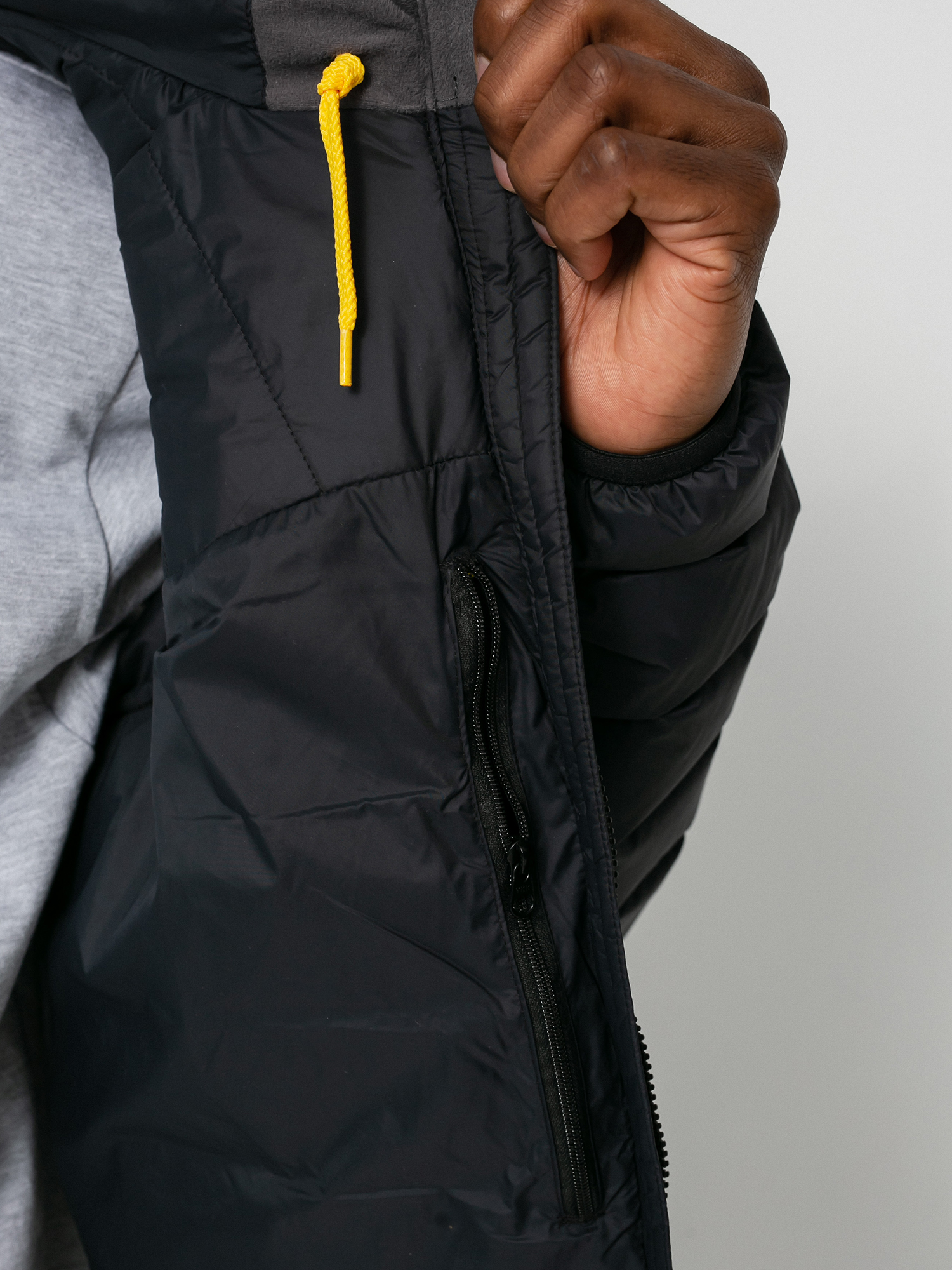 Fjallraven Expedition Pack Down Dzseki (black)