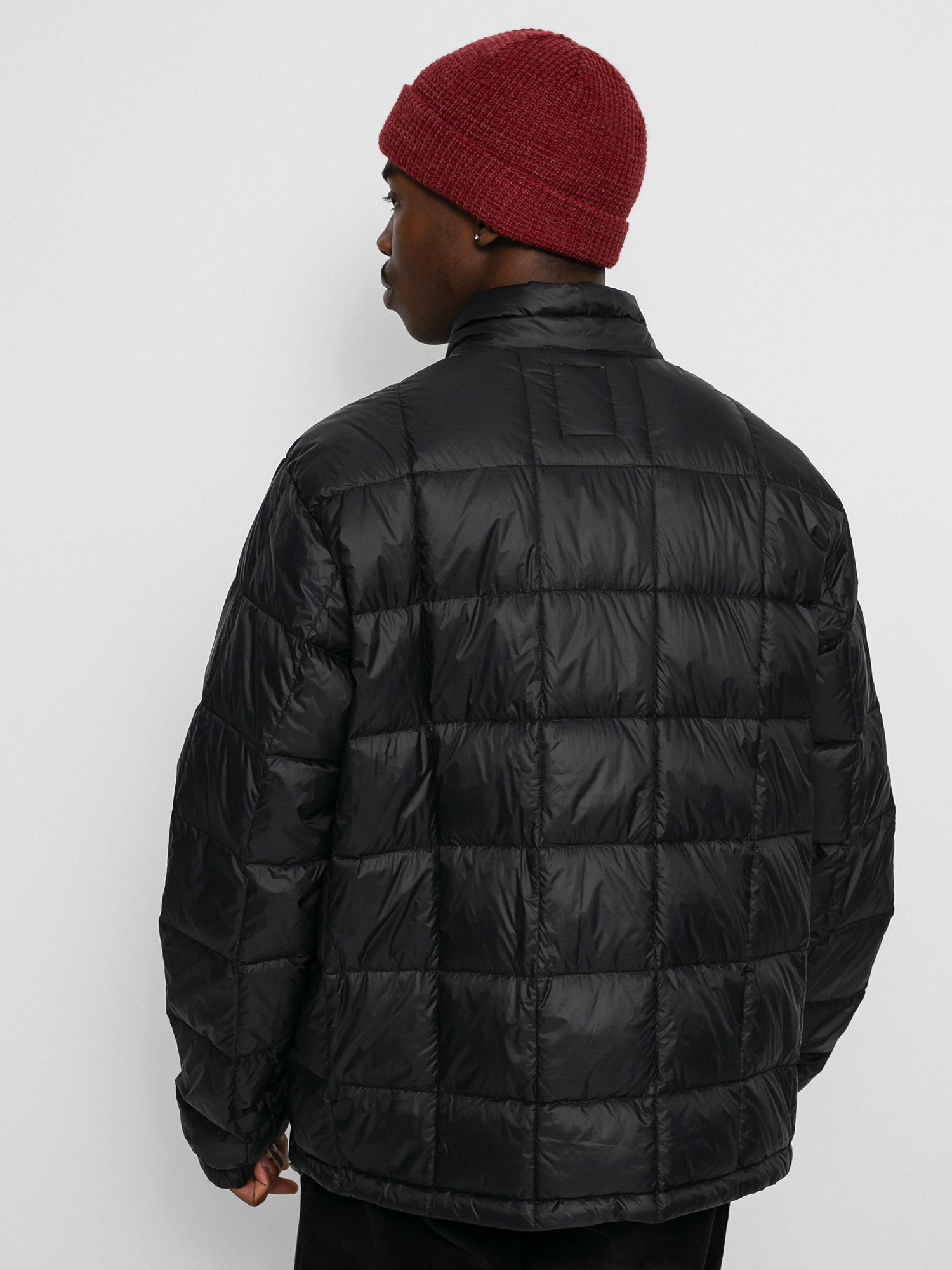 Polar Skate Lightweight Puffer Dzseki (black)