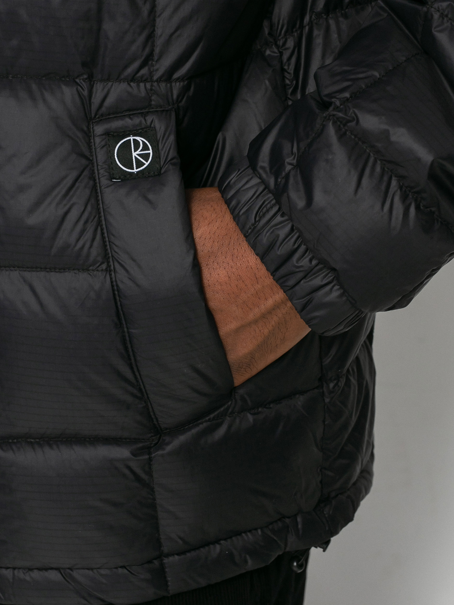 Polar Skate Lightweight Puffer Dzseki (black)