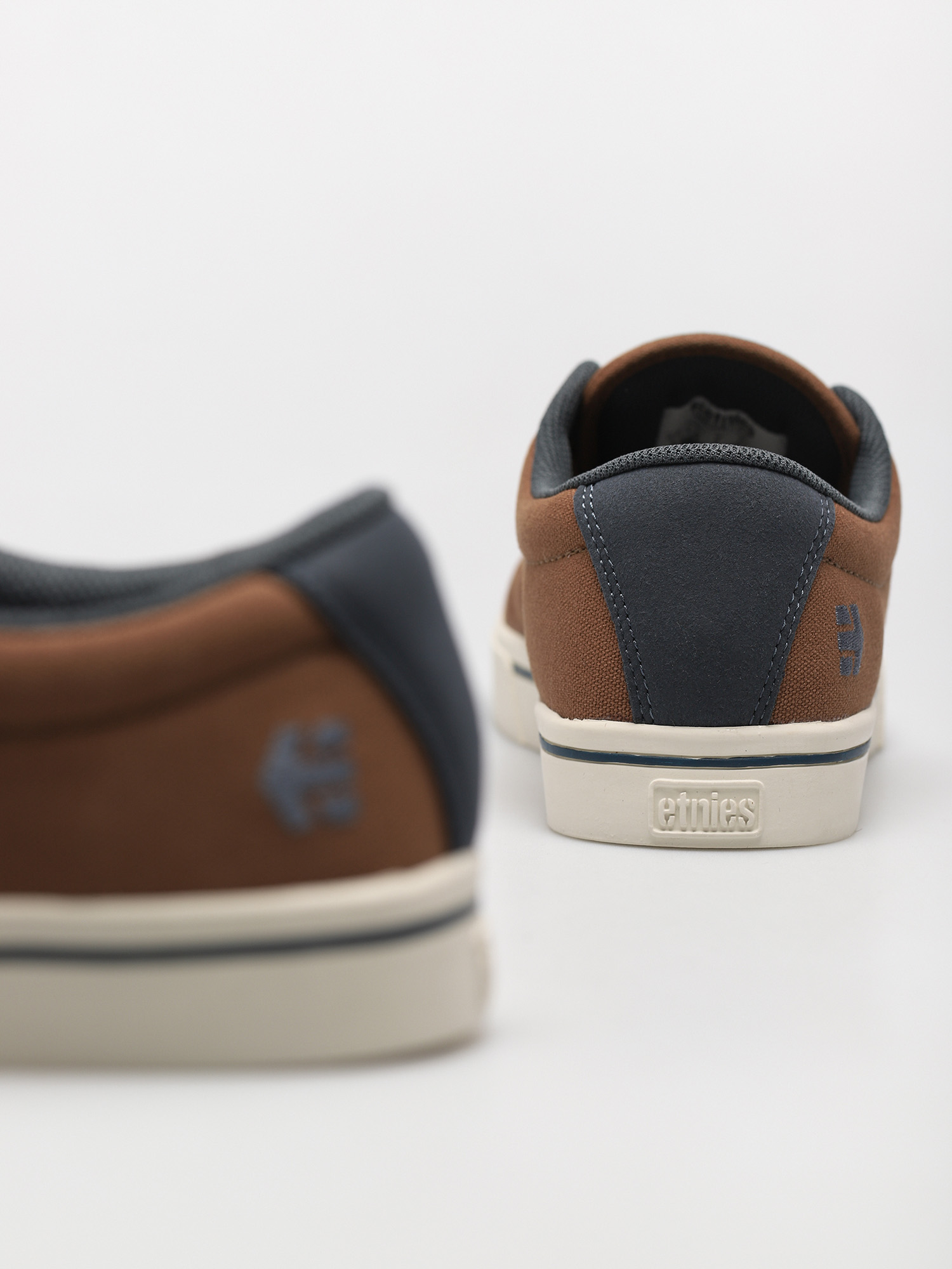 Etnies Jameson 2 Eco Cipők (brown/blue)