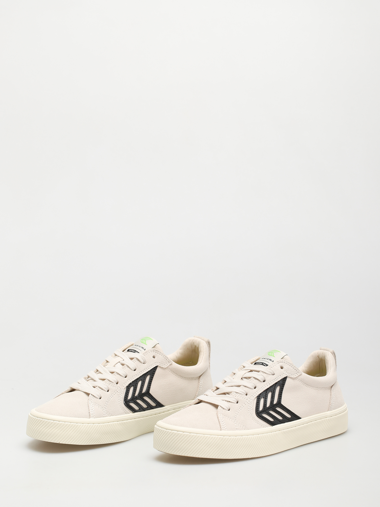 Cariuma Catiba Pro Cipők (vintage white/black logo)