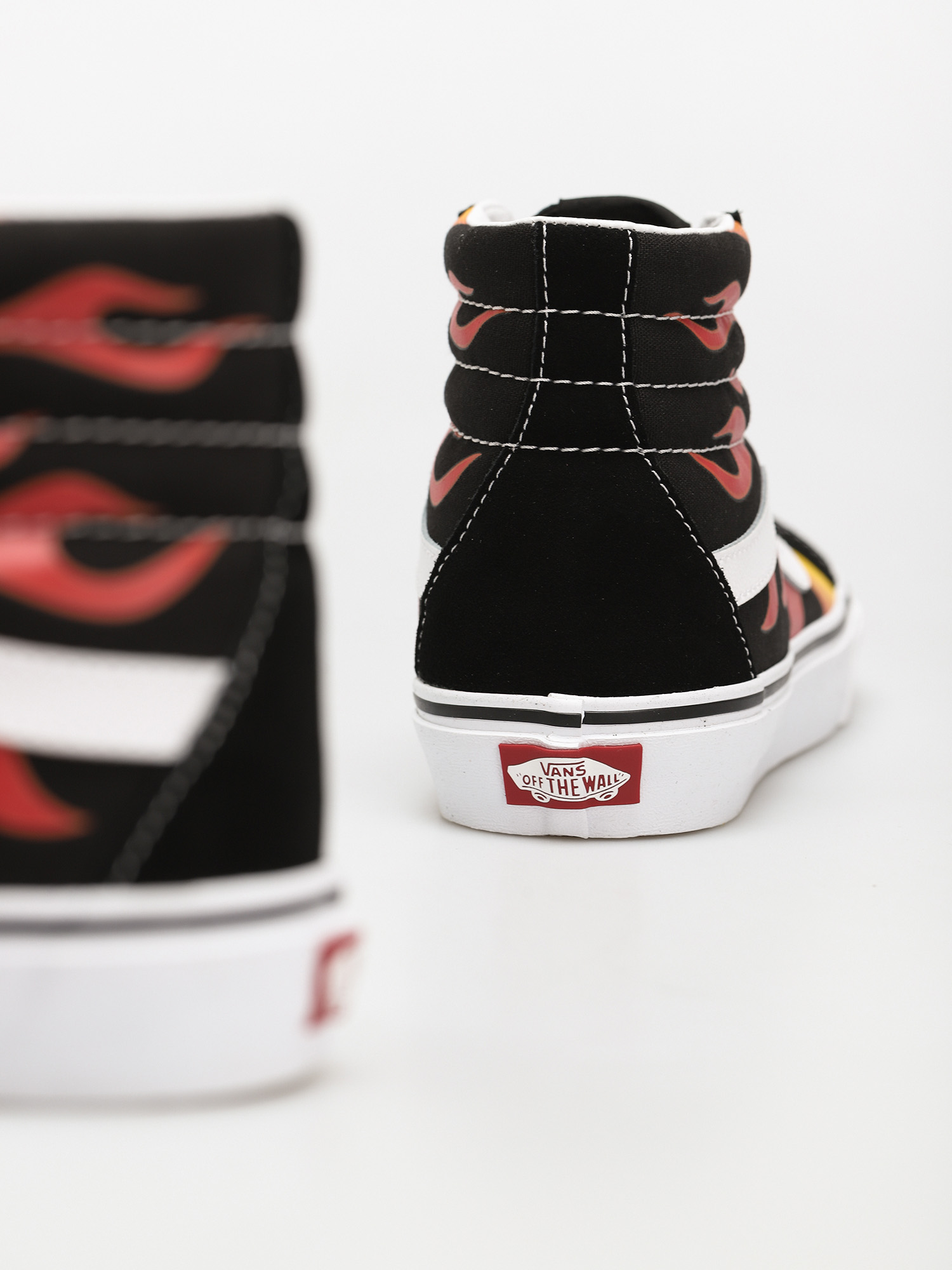 Vans Sk8 Hi Reissue Cipők (flame/black/black/true white)