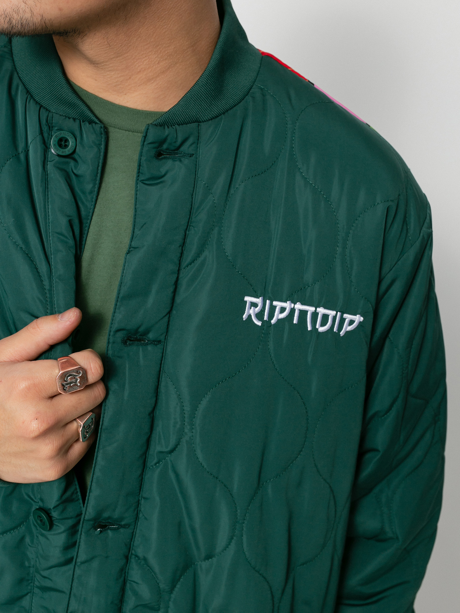 RipNDip Nermurari Warrior Quilted Bomber Dzseki (pine green)
