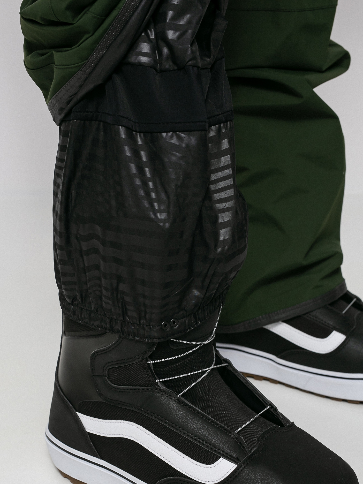 Férfi Volcom L Gore Tex Snowboard nadrág (saturated green)