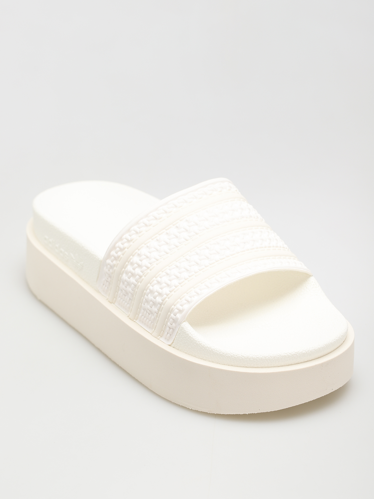 adidas Originals Adilette Bonega Flip-flop papucsok Wmn (ftwwht/owhite/owhite)