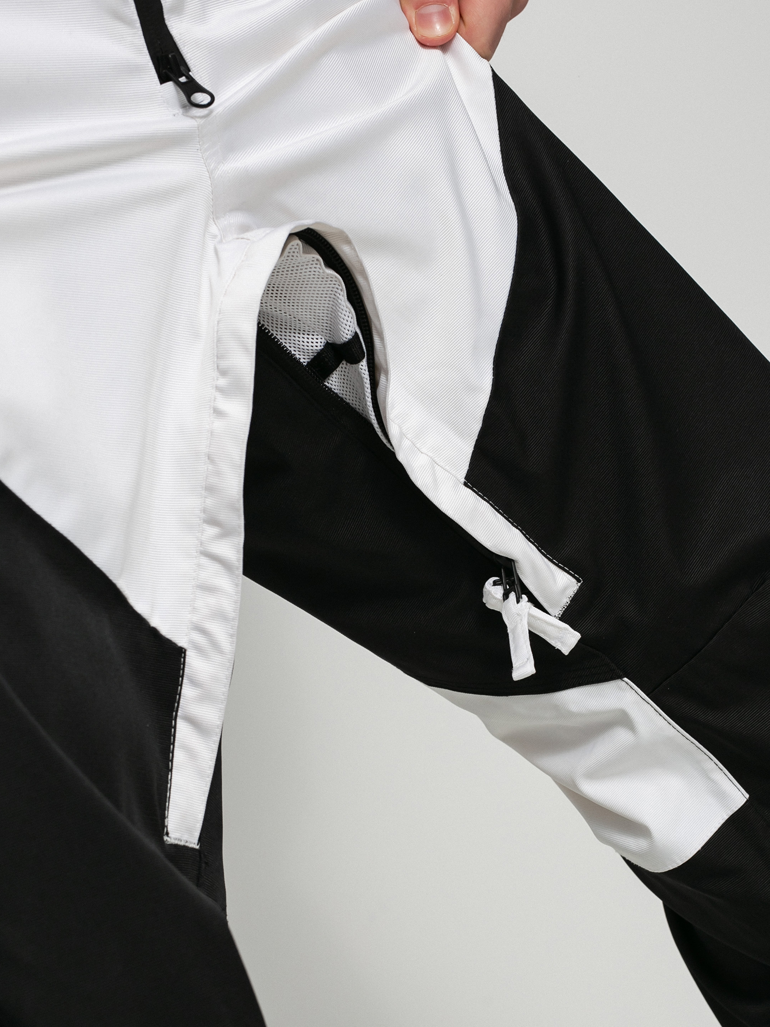 Férfi ThirtyTwo Spring Break Bib Snowboard nadrág (white/black)