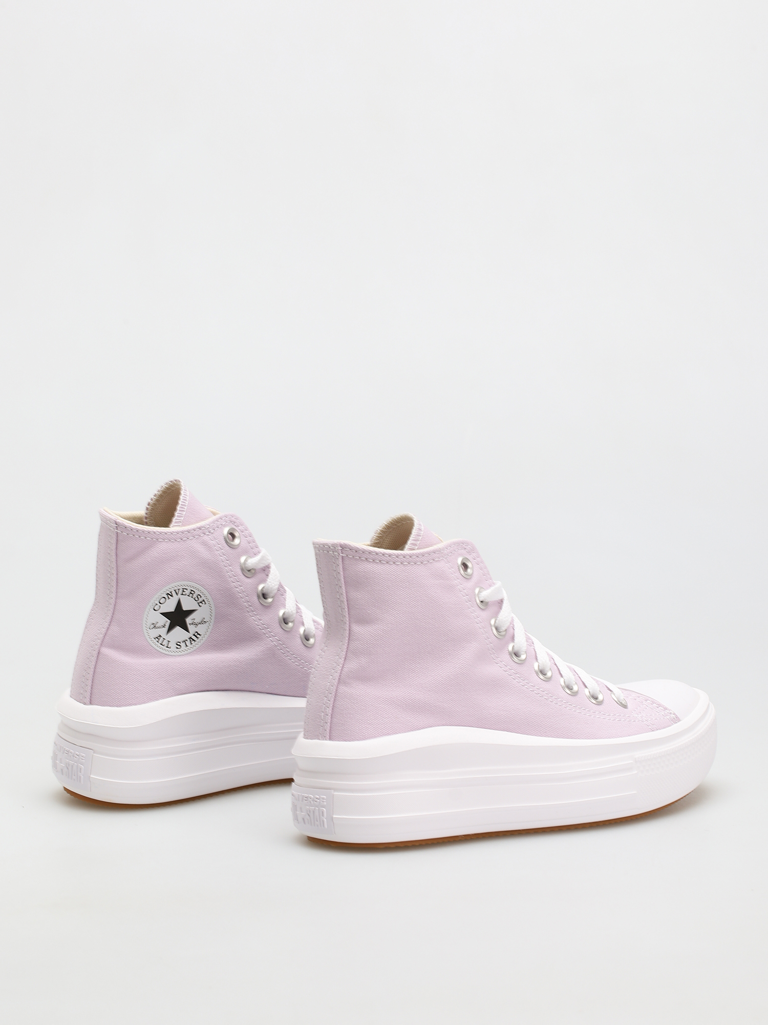 white move converse