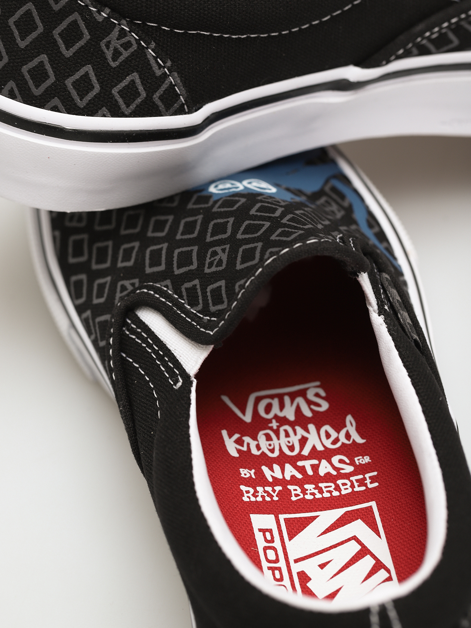 Vans X KROOKED Skate Slip On Cipők (by natas for ray/black)