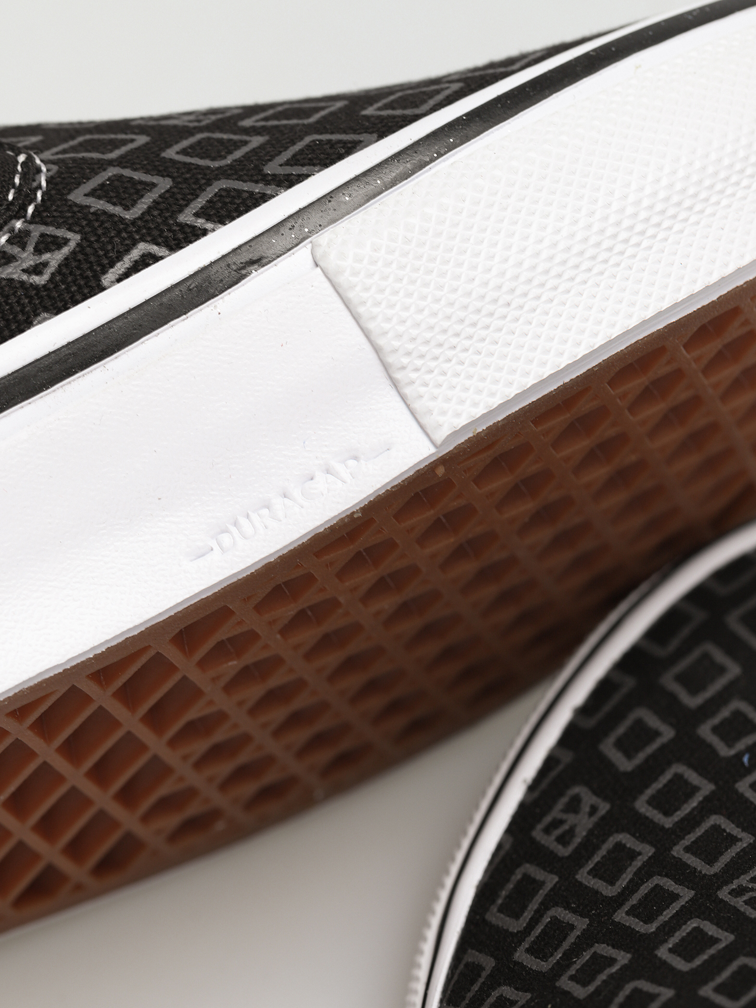 Vans X KROOKED Skate Slip On Cipők (by natas for ray/black)