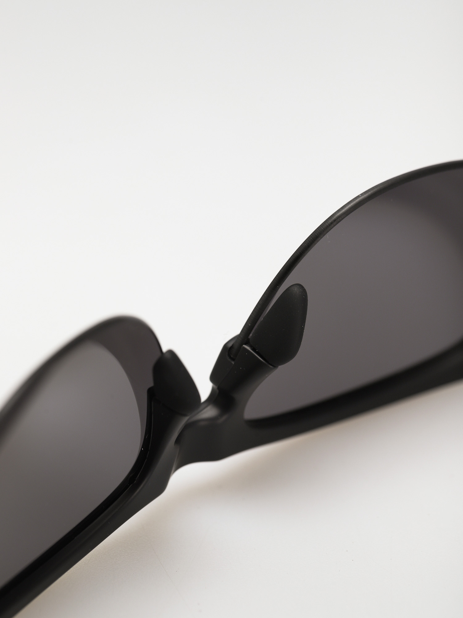 Oakley Frogskins Lite Napszemüvegek (matte black/prizm grey)