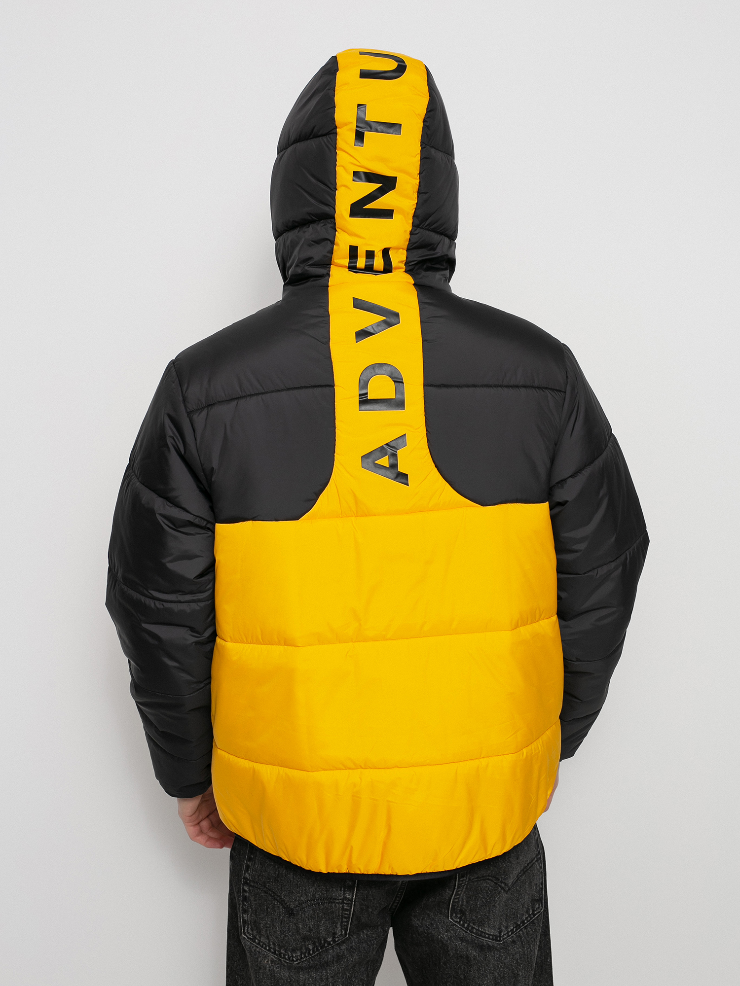 adidas Originals Puffer Dzseki (black/actgol)