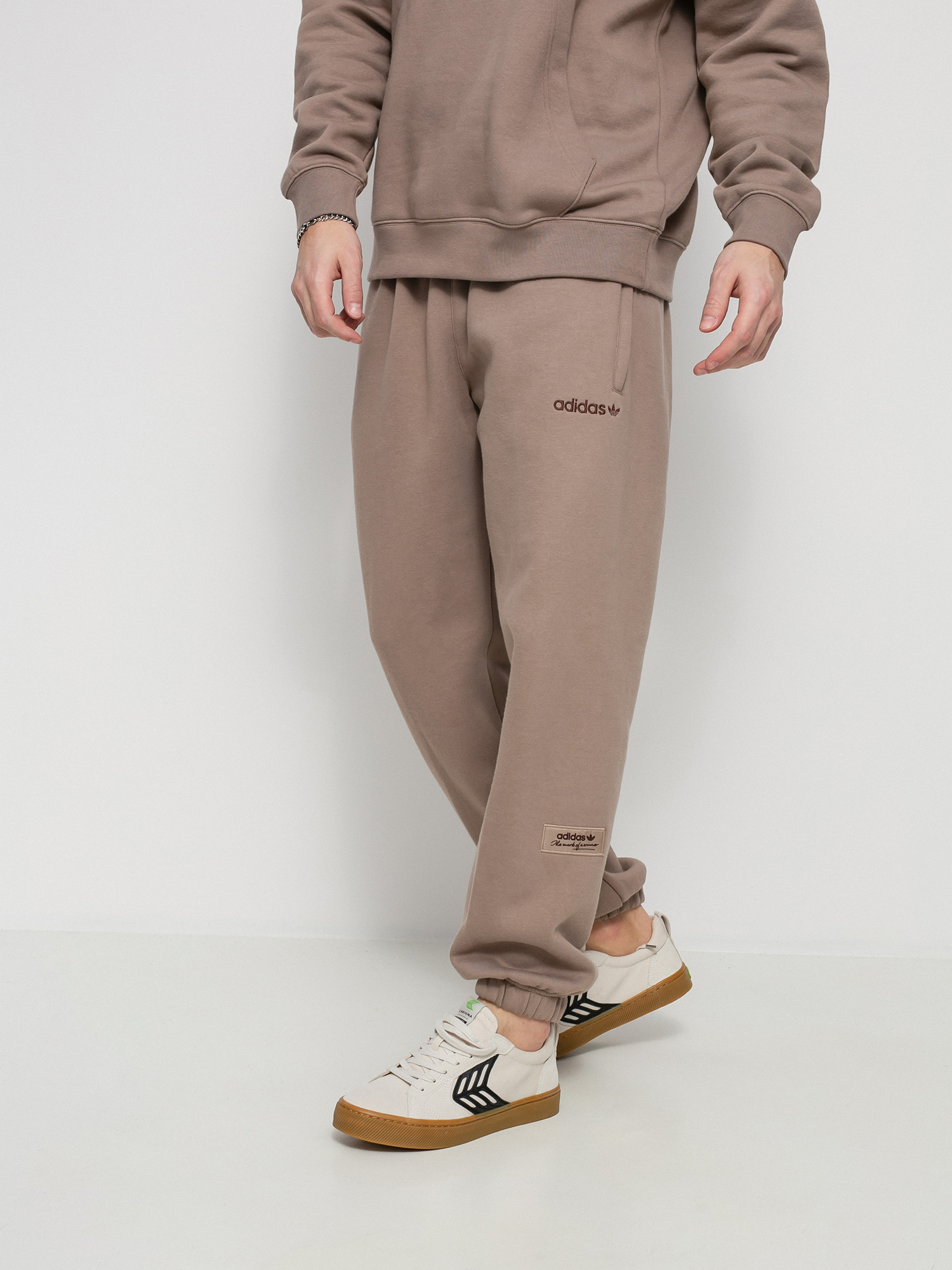 adidas Originals TRF Linear Kisnadrág (chalky brown)