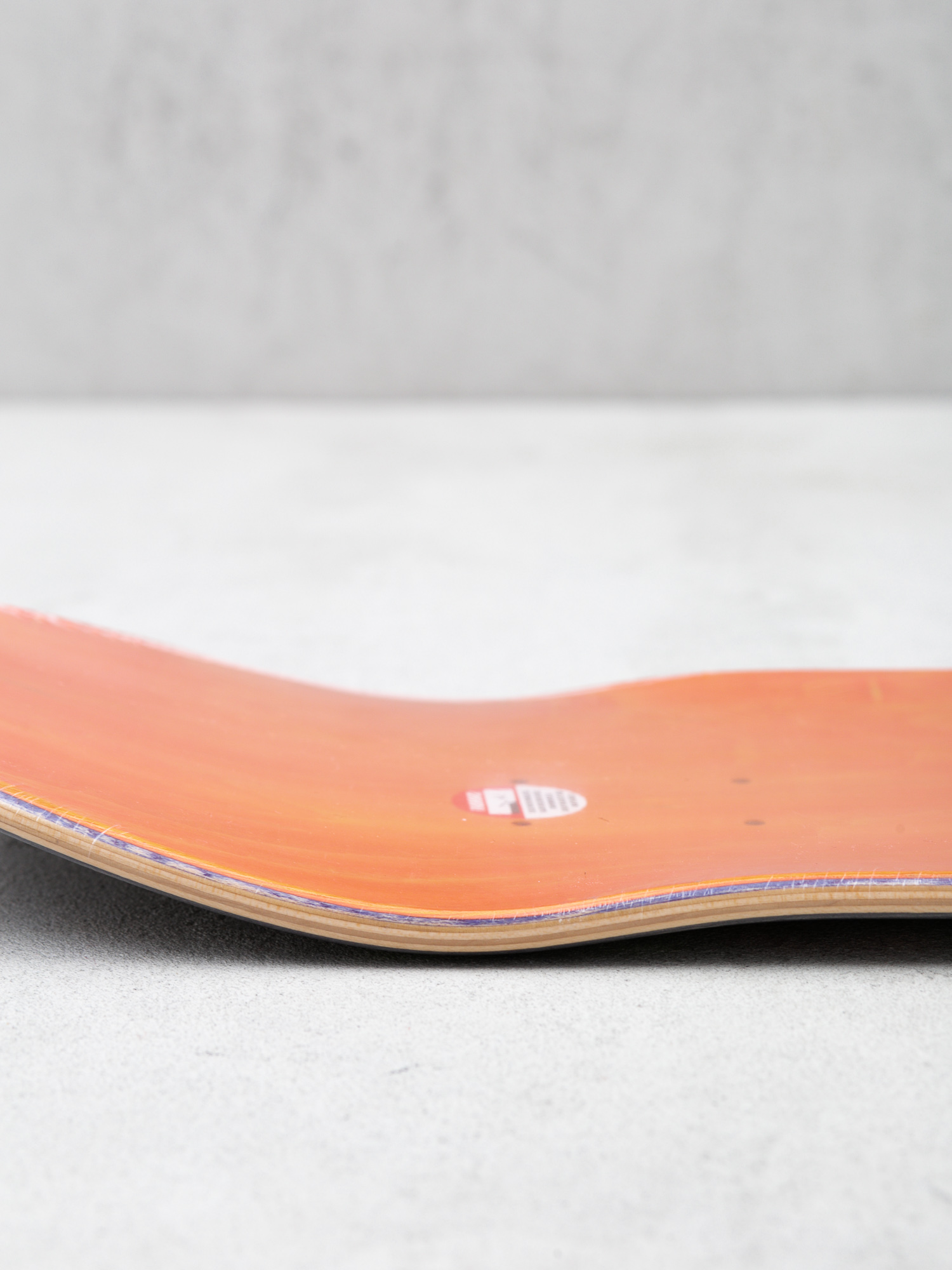 Antihero Russo Broadcasting Gördeszka lap (black)